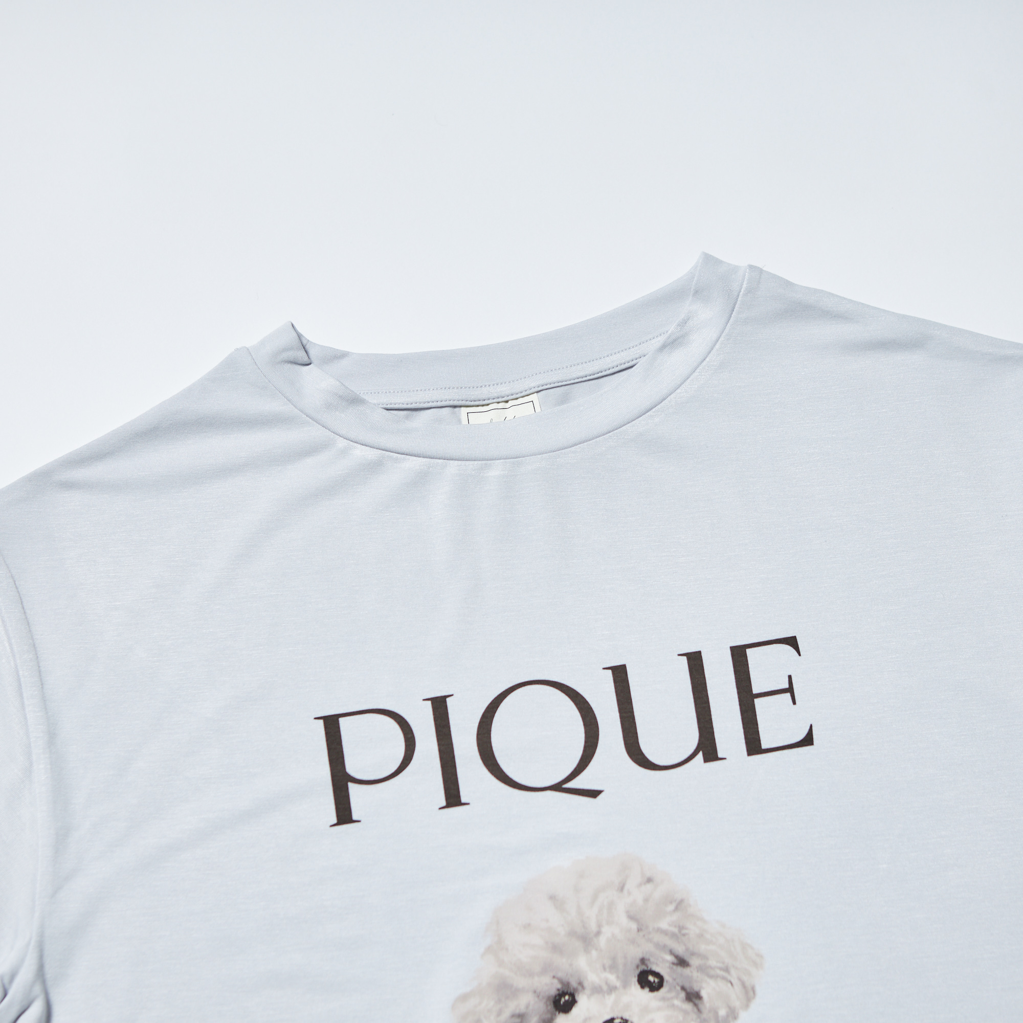 【WOMEN】トイプードル柄　ワンポイントTシャツ