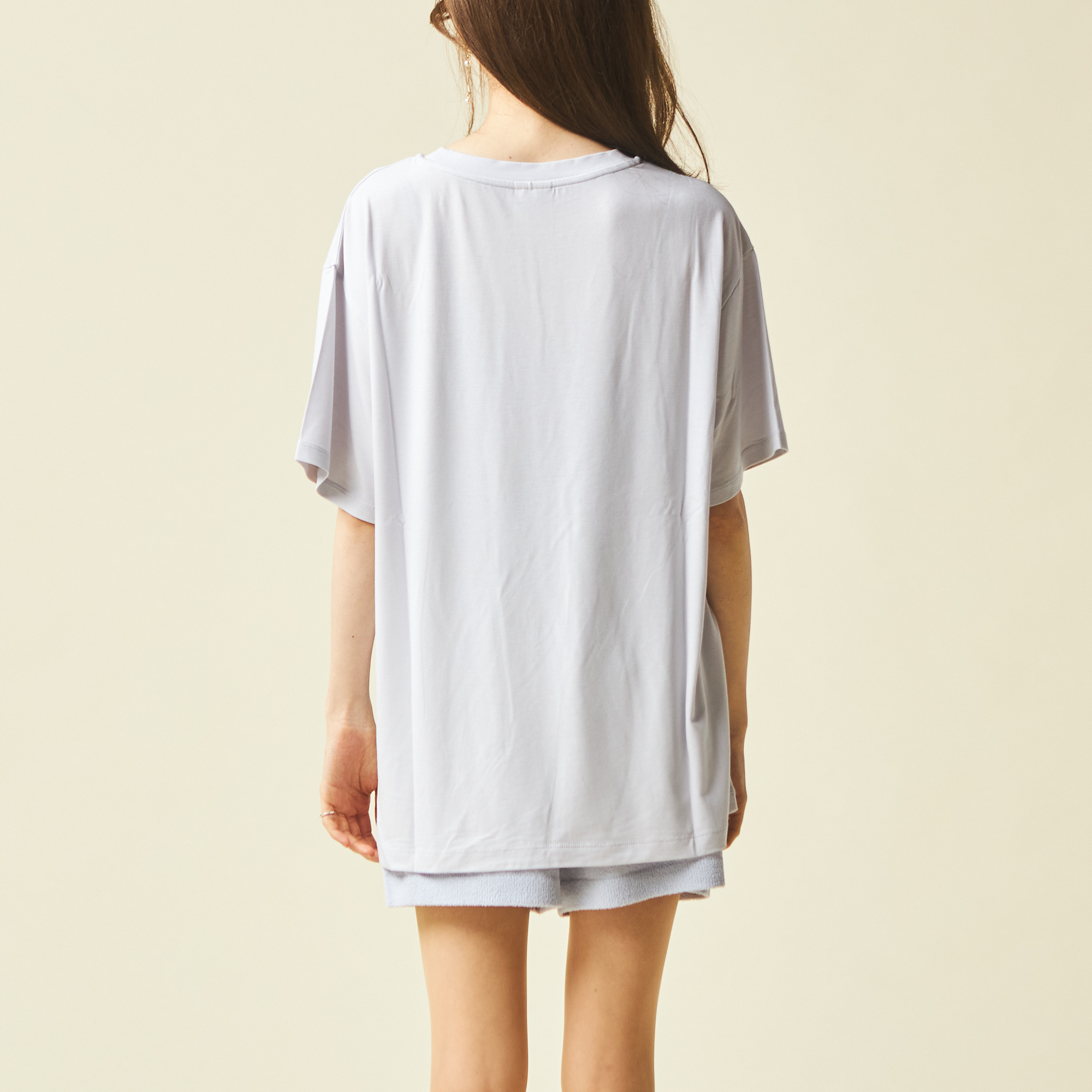 【WOMEN】トイプードル柄　ワンポイントTシャツ