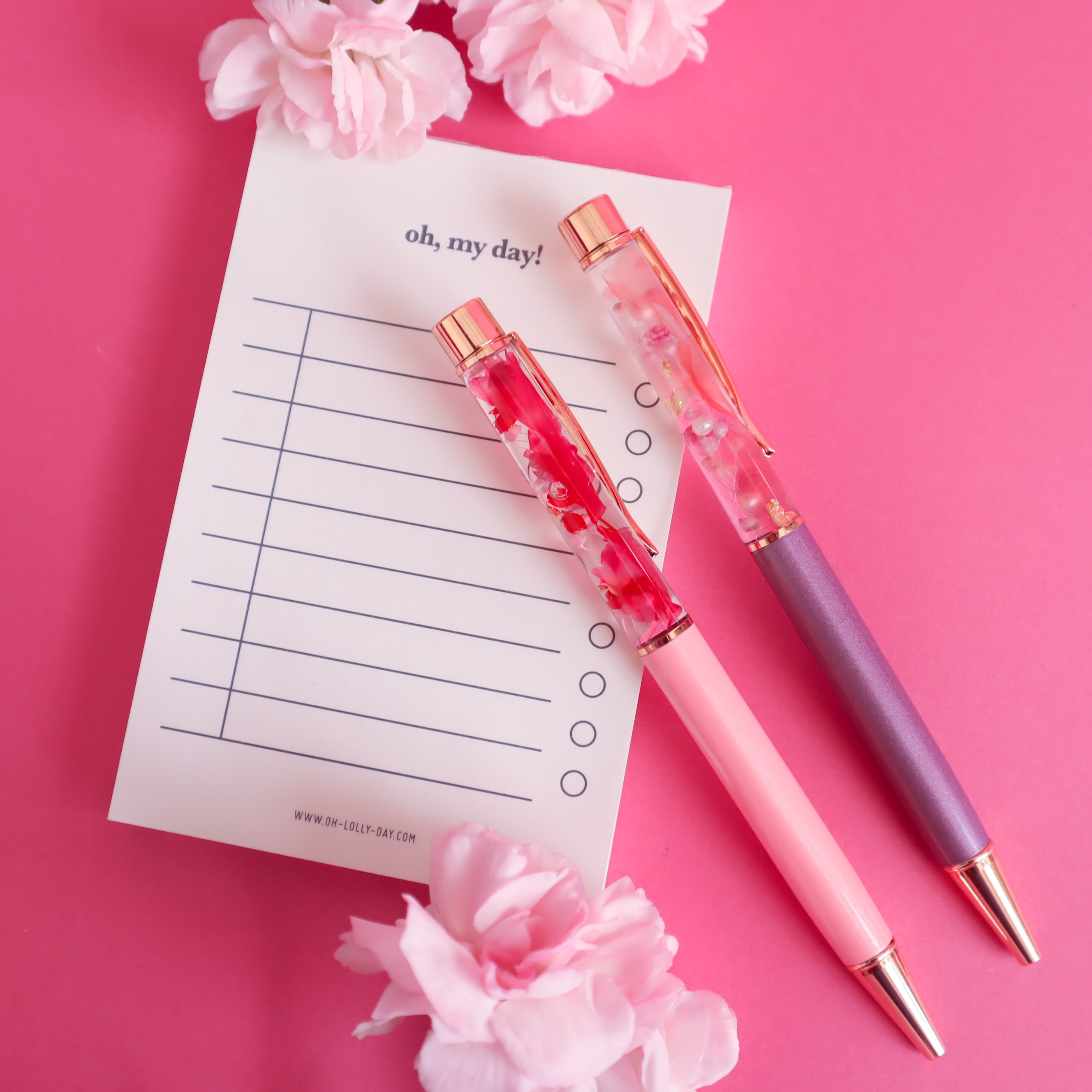 【名入れギフト】母の日限定！カーネーション ハーバリウムボールペン