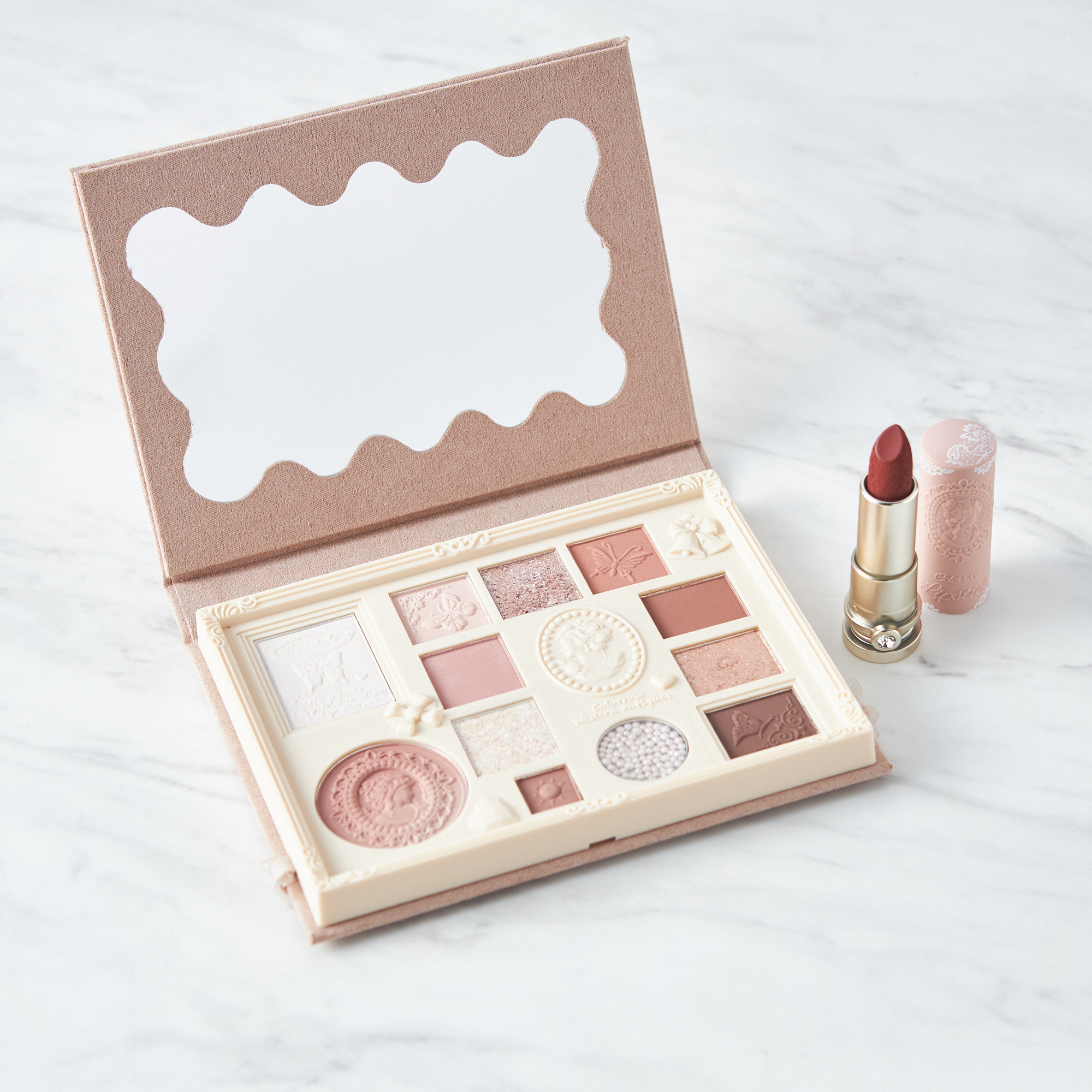 【名入れ】女王のカメオマルチパレット&彫刻リップセット