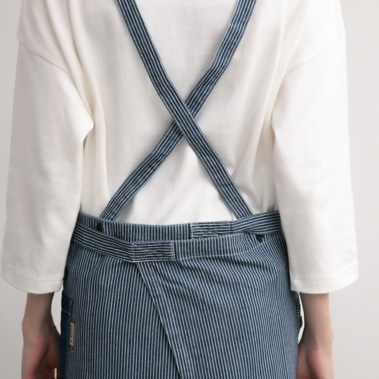 washedデニム&ヒッコリーラップエプロン
