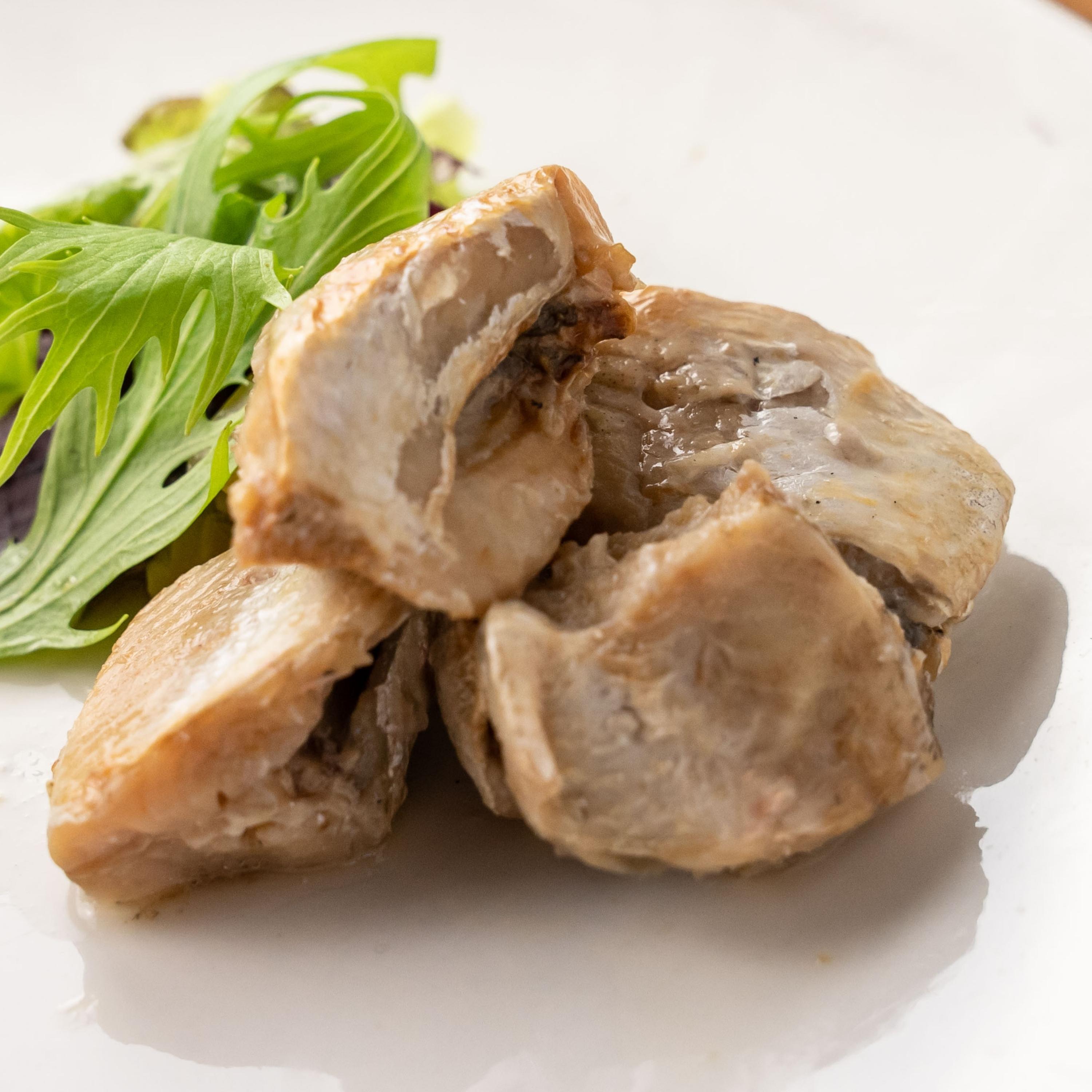 【晩酌のおともに】さくらさくロックグラスと選べるこだわりのおつまみ缶セット