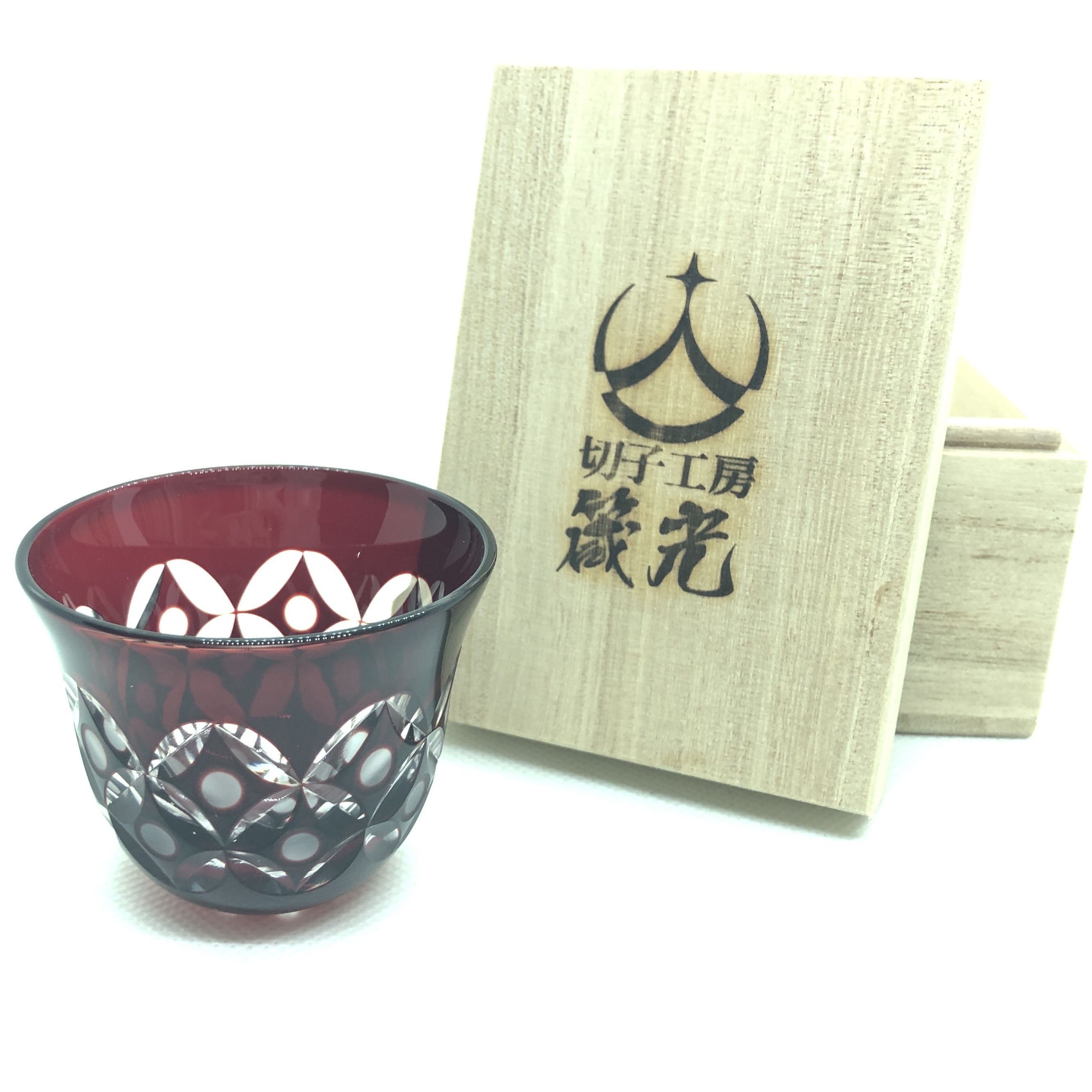 ぐいのみ・玉七宝