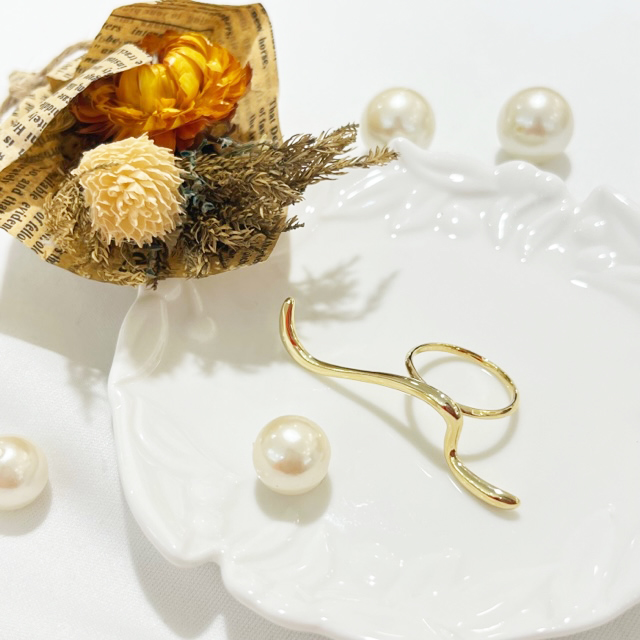 ウェーブラインリング