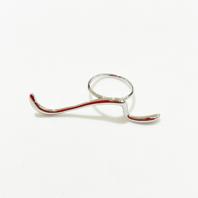 ウェーブラインリング