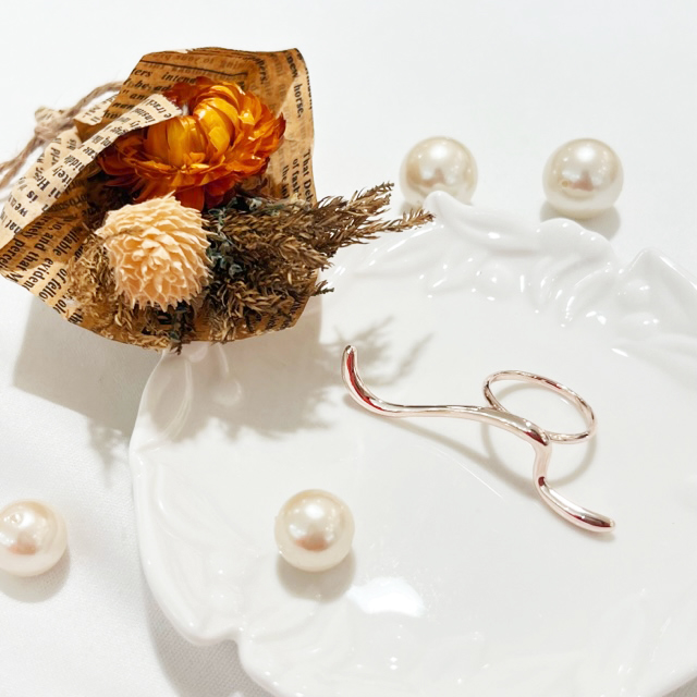 ウェーブラインリング