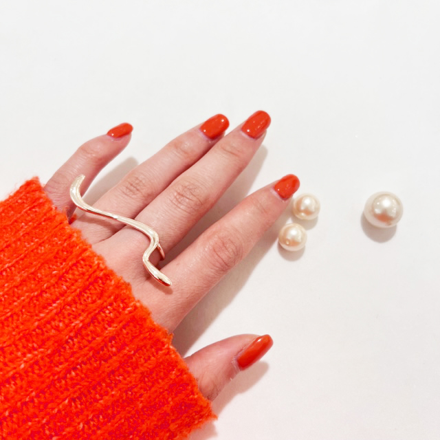 ウェーブラインリング