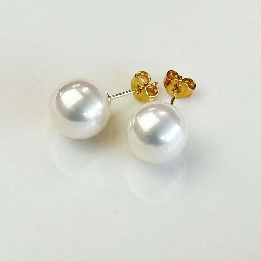 K18一粒8ｍｍ貝パールピアス