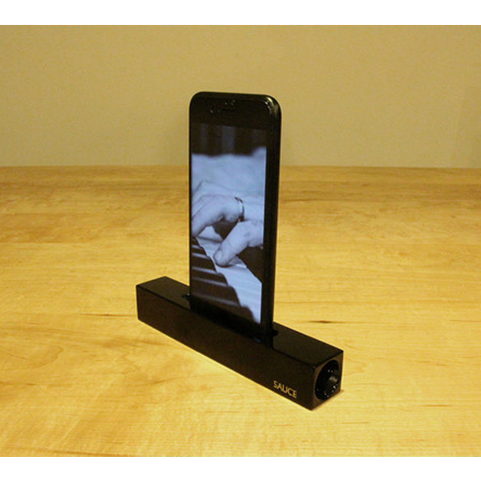 プレミアムiPhone スティック スピーカー/ピアノブラック