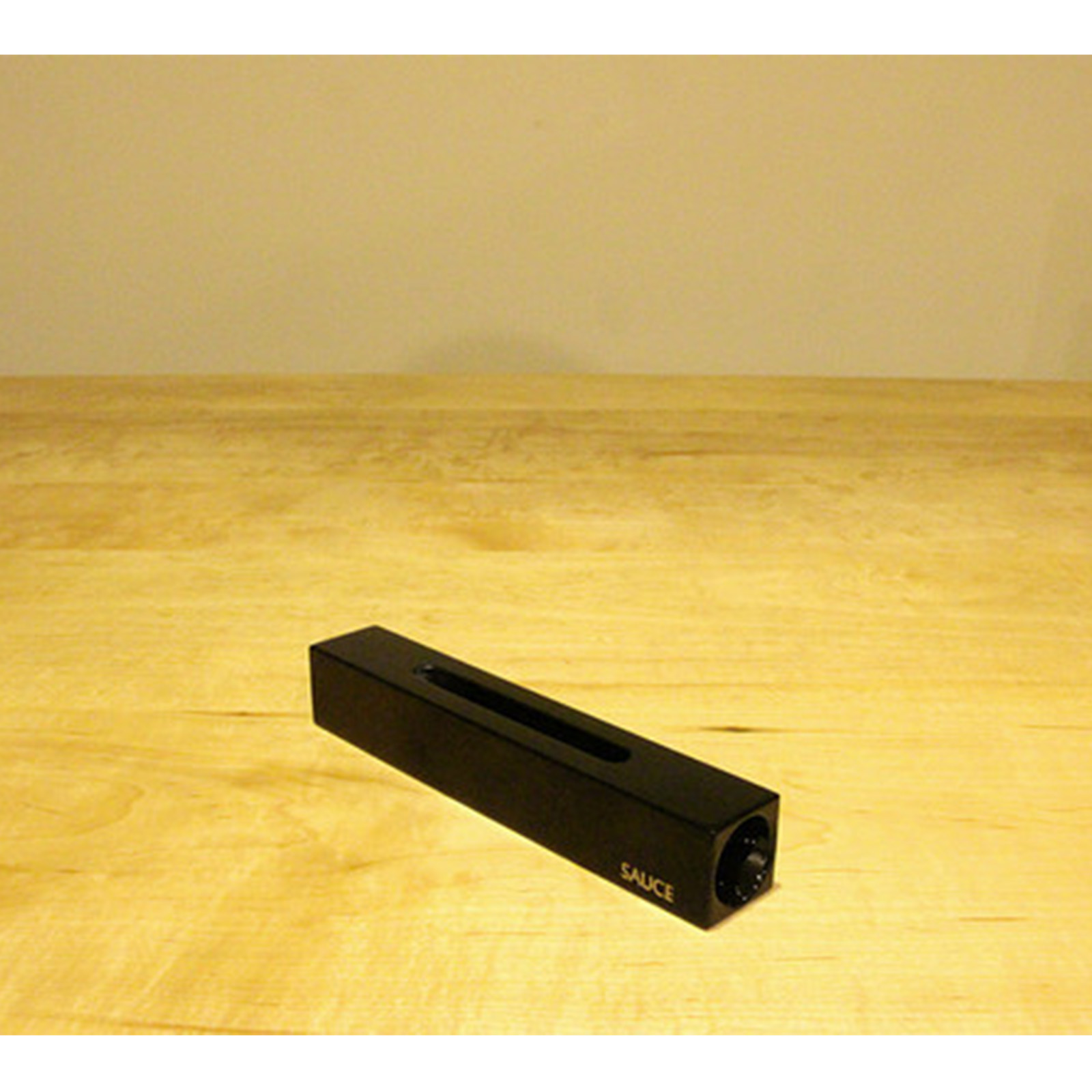 プレミアムiPhone スティック スピーカー/ピアノブラック