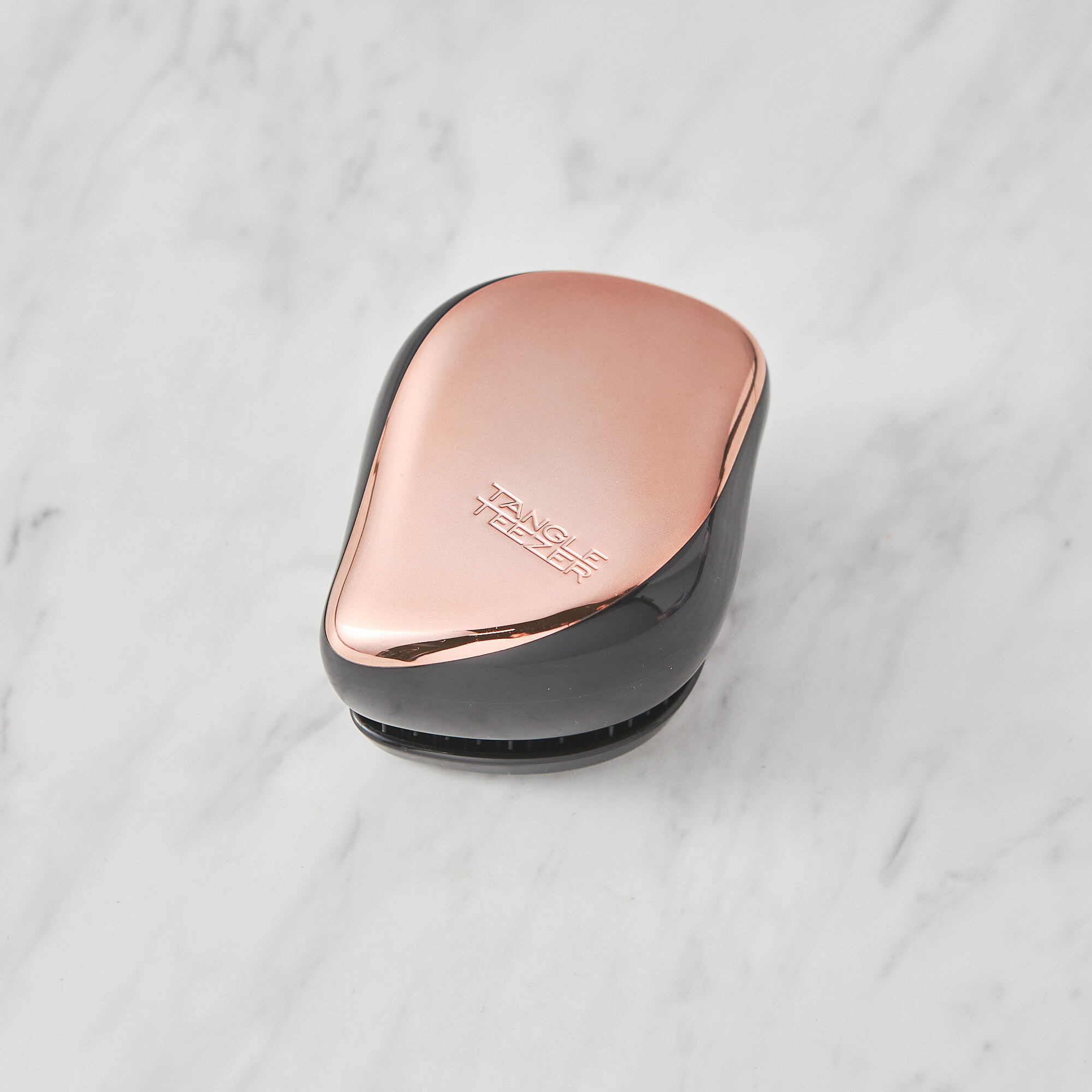 【大人気】ヘアブラシと猫ハンカチ