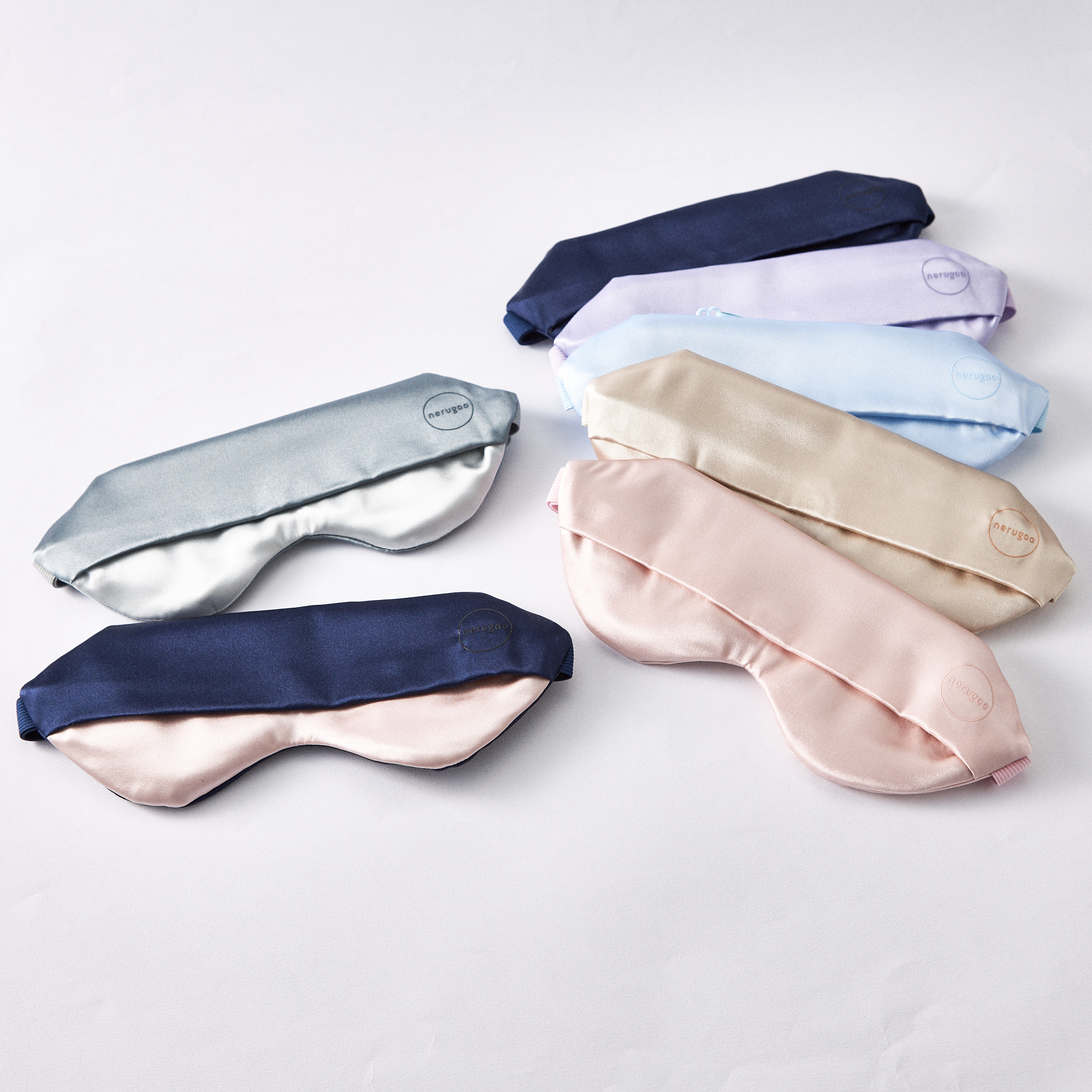 【名入れ刺繍】カラフルなバスボムとアイマスク