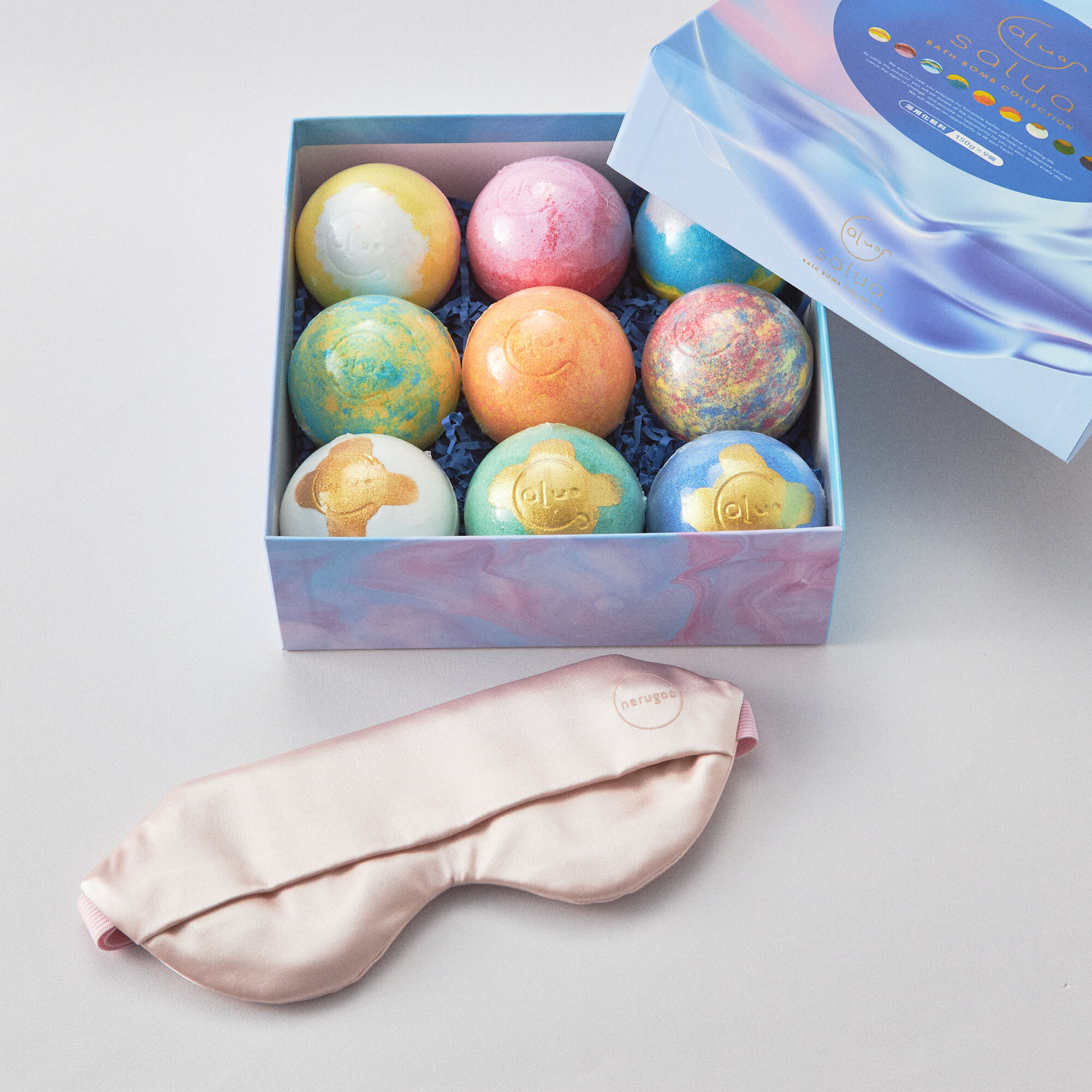 【名入れ刺繍】カラフルなバスボムとアイマスク