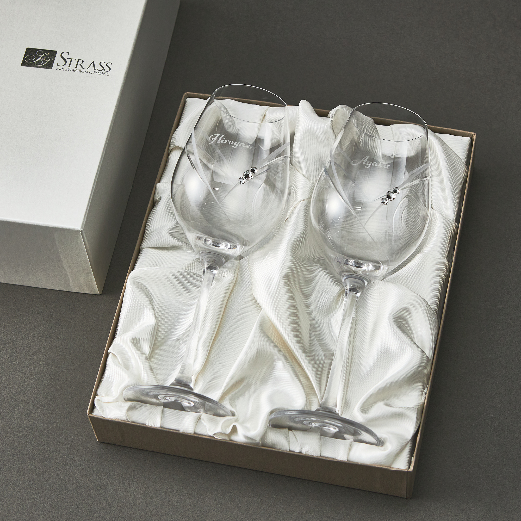 【ペア名入れ】クリスタルワイングラス with SWAROVSKI ペア 360ml