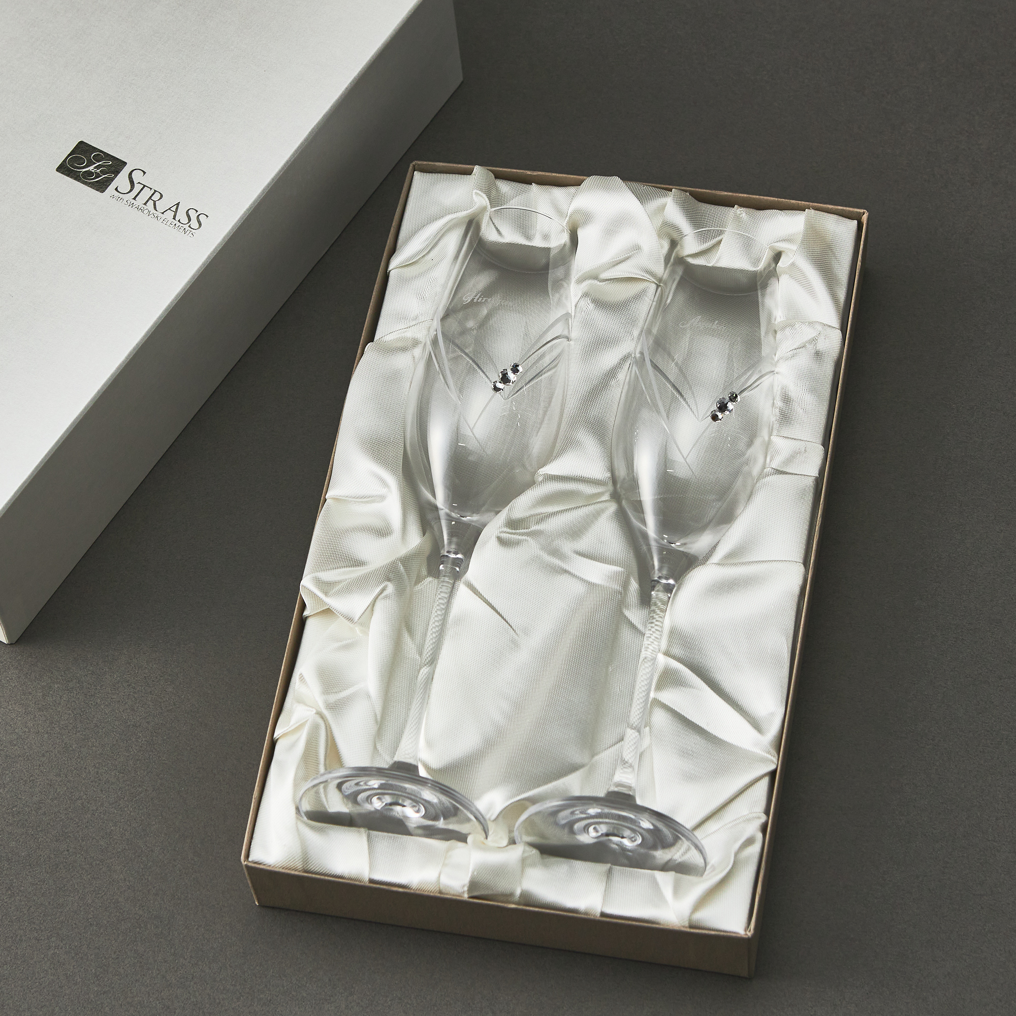 【ペア名入れ】クリスタルシャンパングラス with SWAROVSKI ペア 210ml