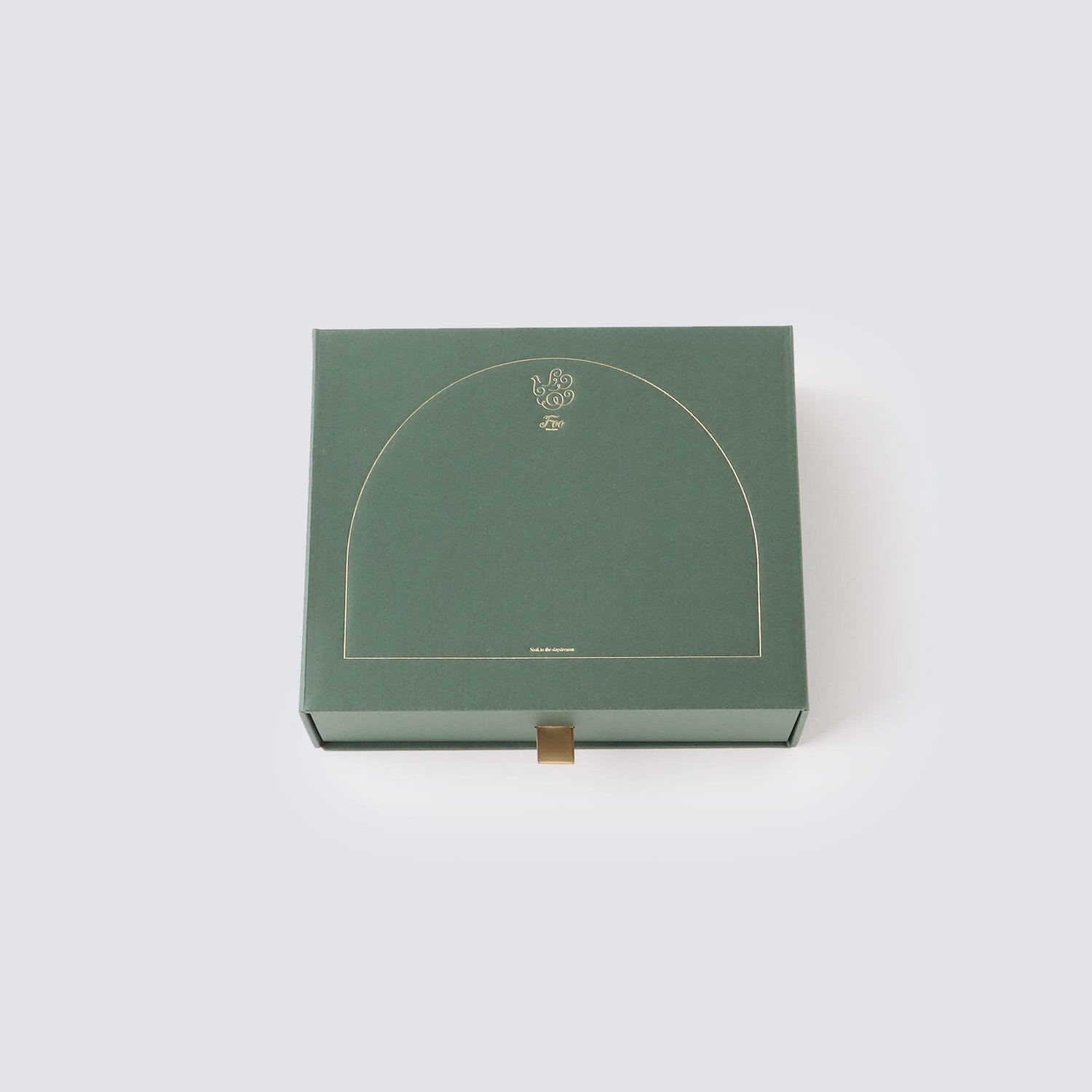 ベビーギフトセット（スタイ×2・ガラガラ）