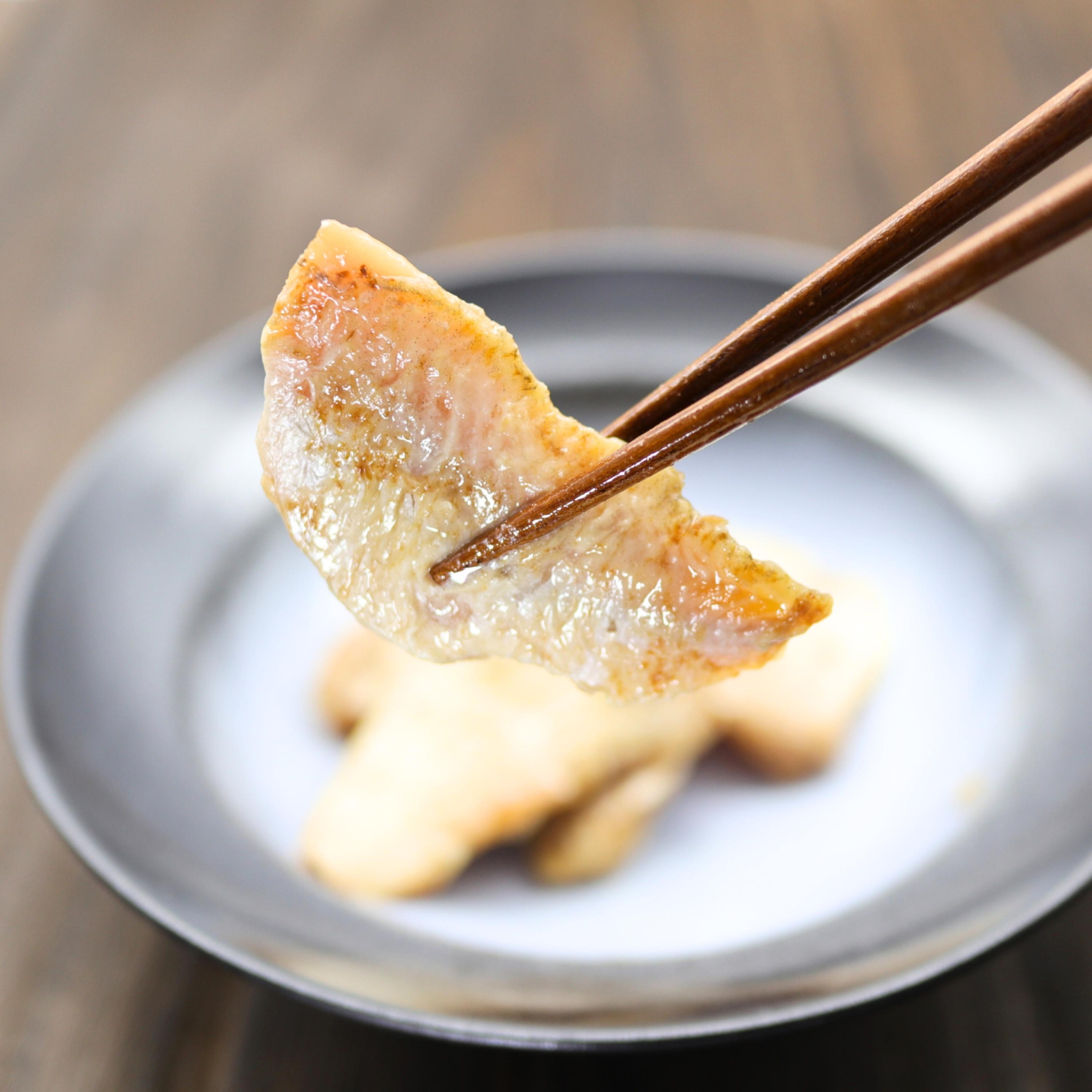 【BOX入り】選べるおつまみとエビス マイスター瓶セット