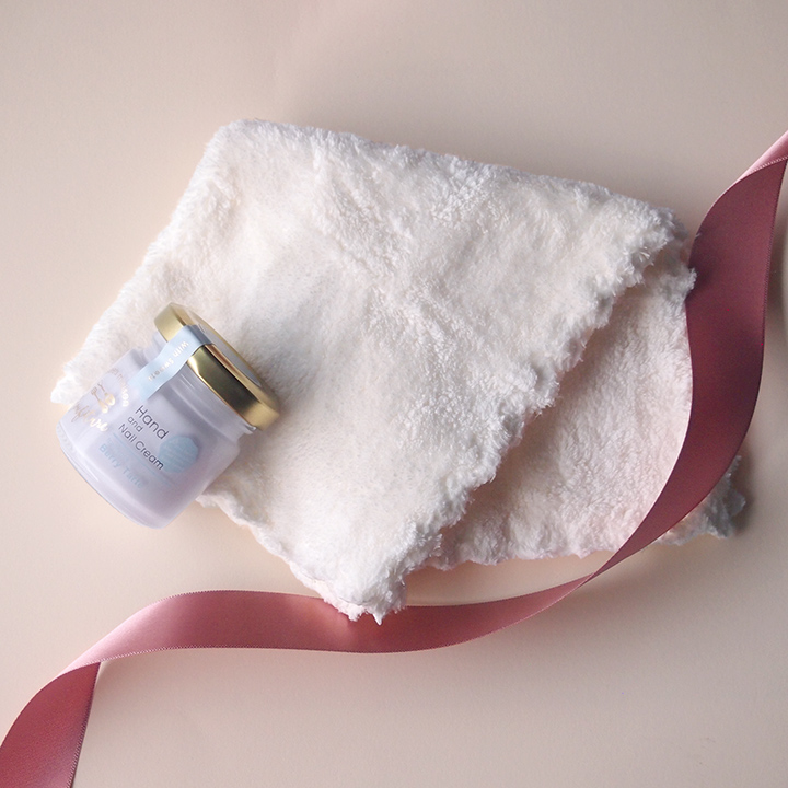 コンフィチュールハンド&ネイルクリーム&ハンドタオルセット