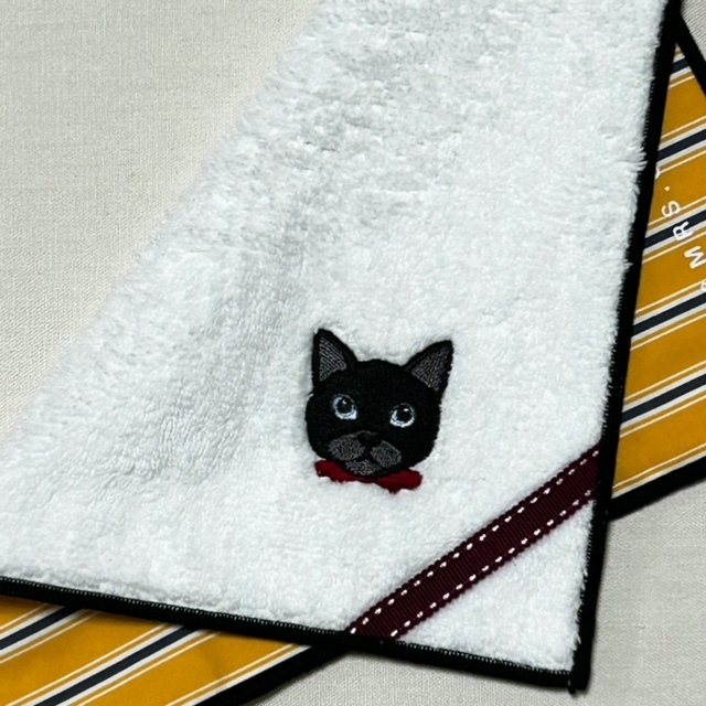 【名入れギフト】フラワーリップと猫ハンカチ