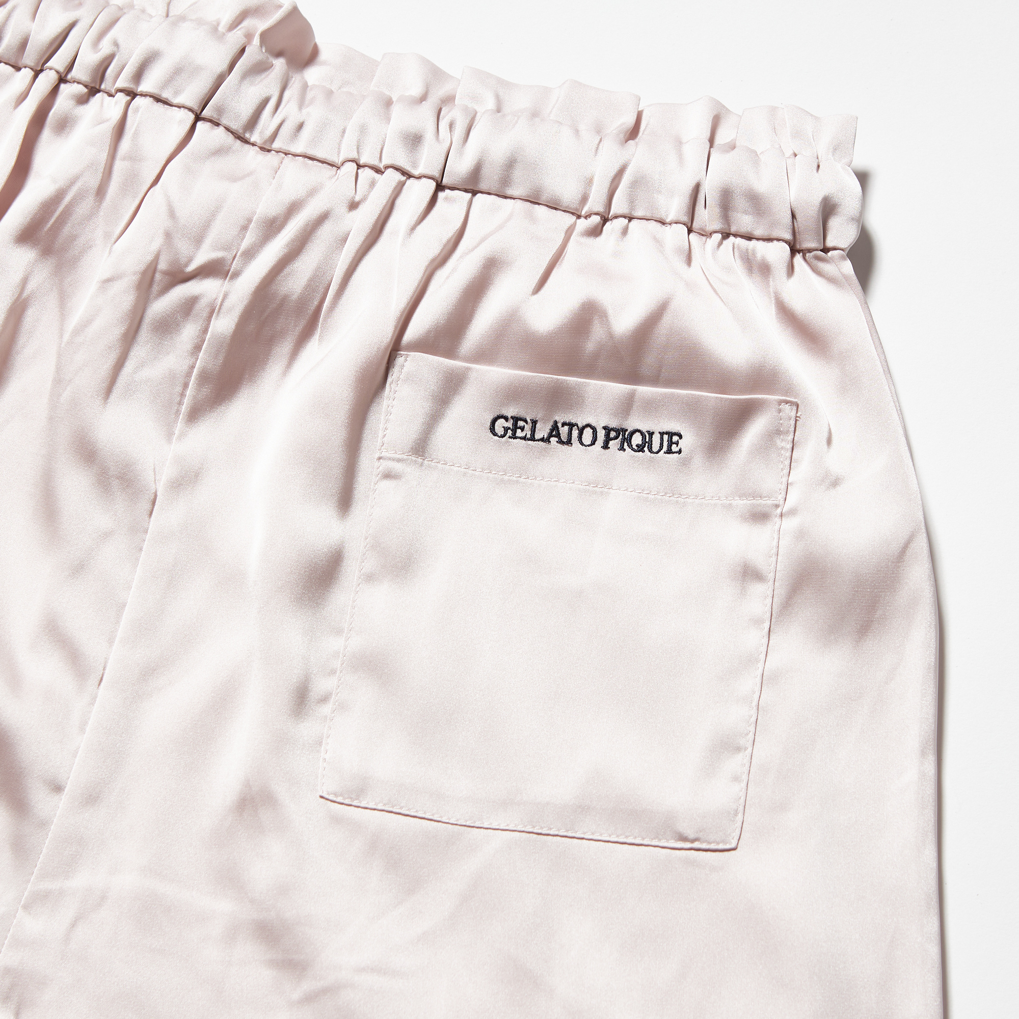 【WOMEN】サテンライン　シャツ＆ショートパンツセット