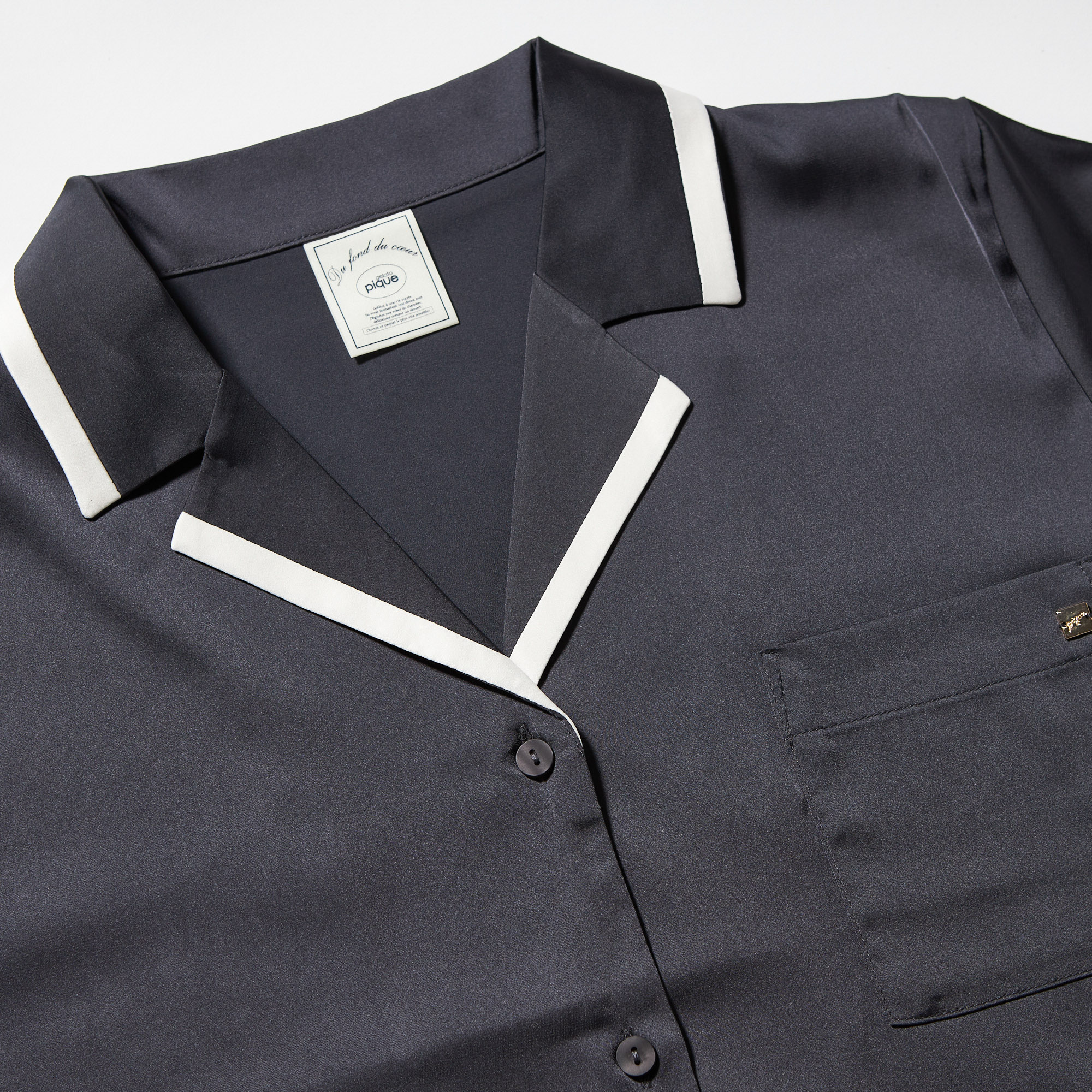 【WOMEN】サテンライン　シャツ＆ショートパンツセット