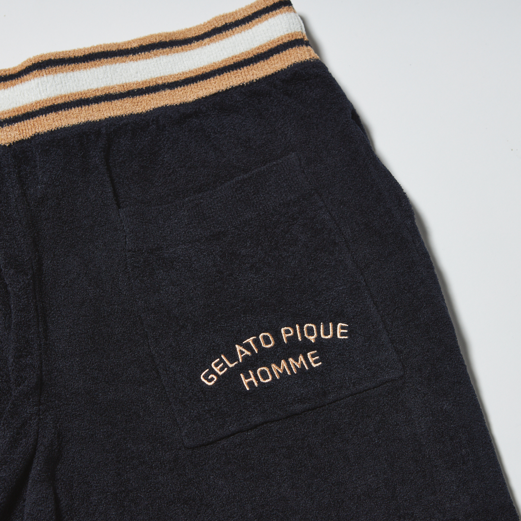 【HOMME】スムーズィーライト　ロゴプルオーバー＆ハーフパンツセット