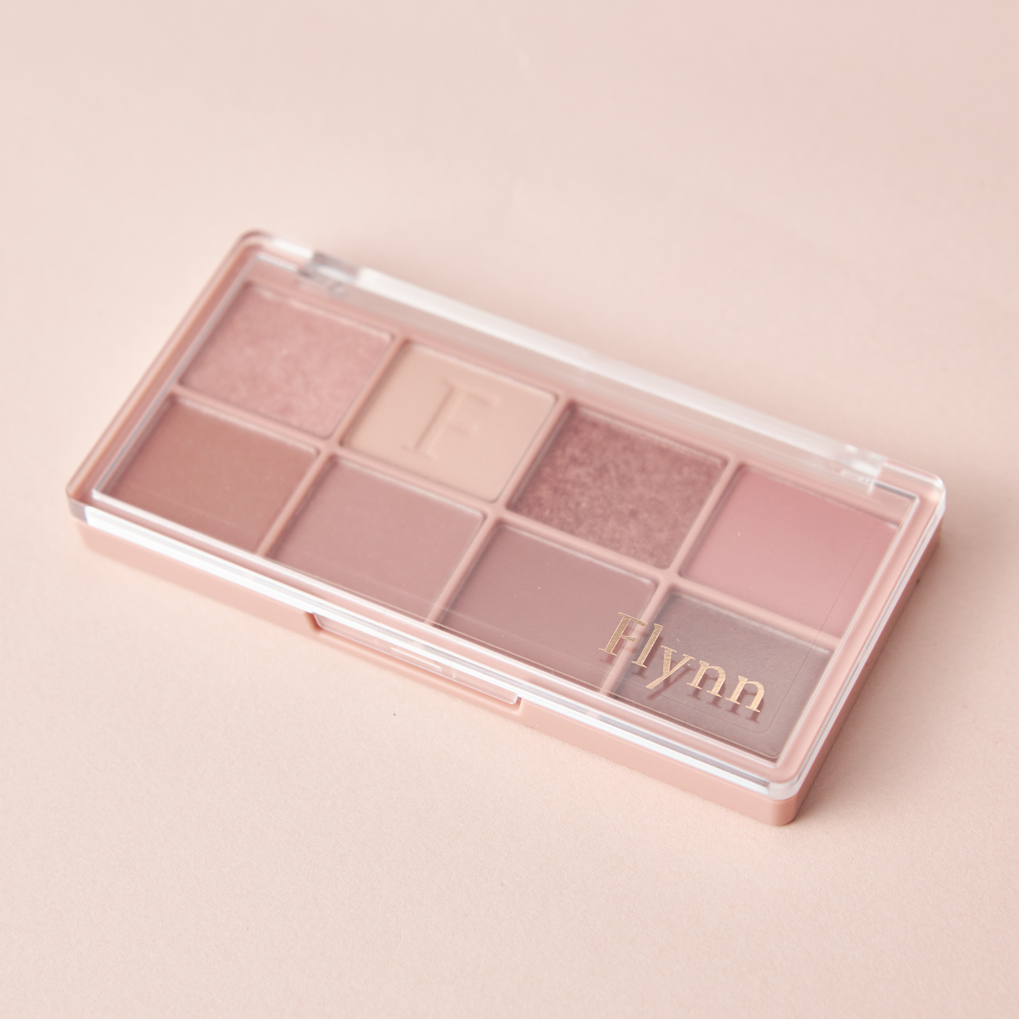 RUSTLE EYESHADOW PALLETE