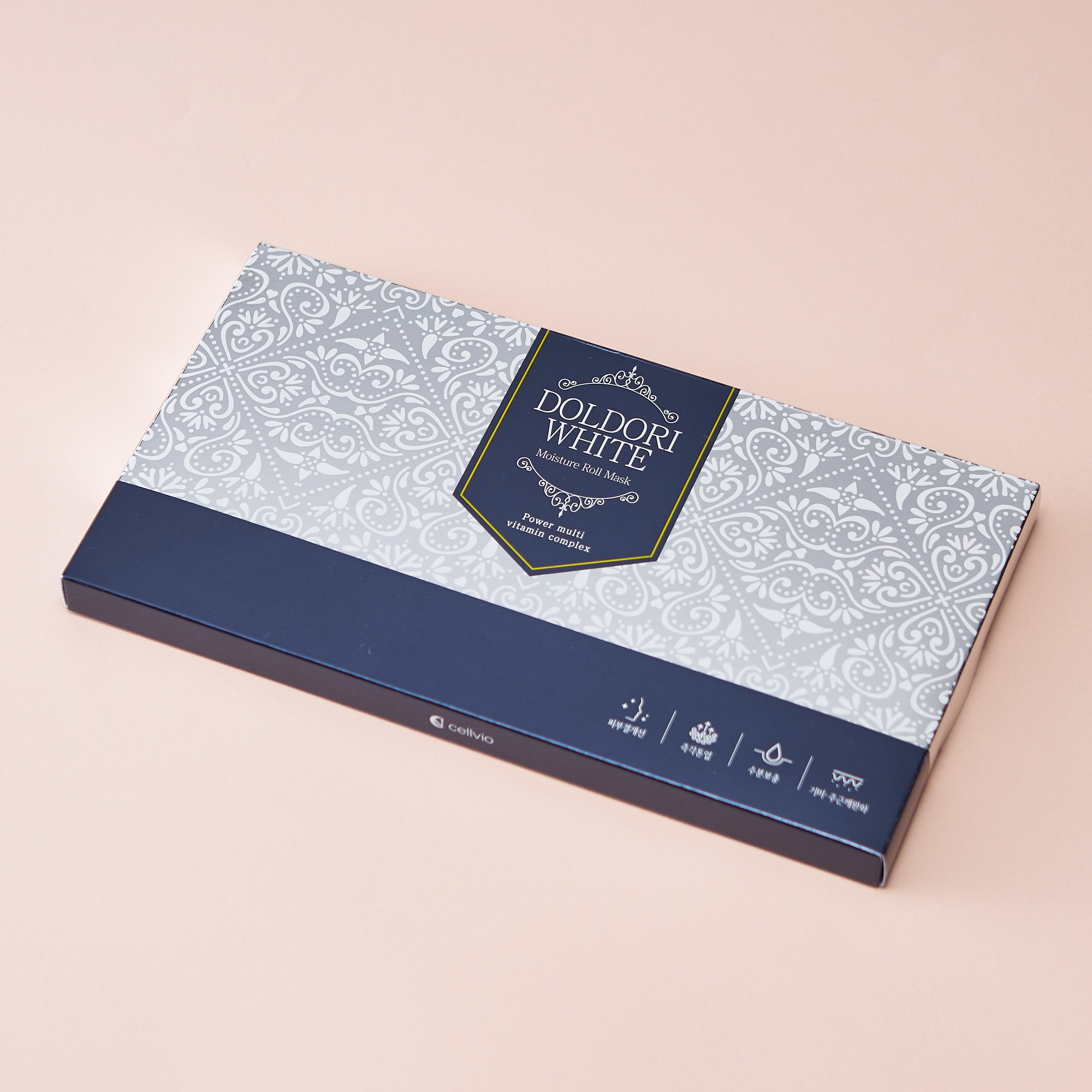 MOISTURE ROLL MASK WHITE【8個入り】
