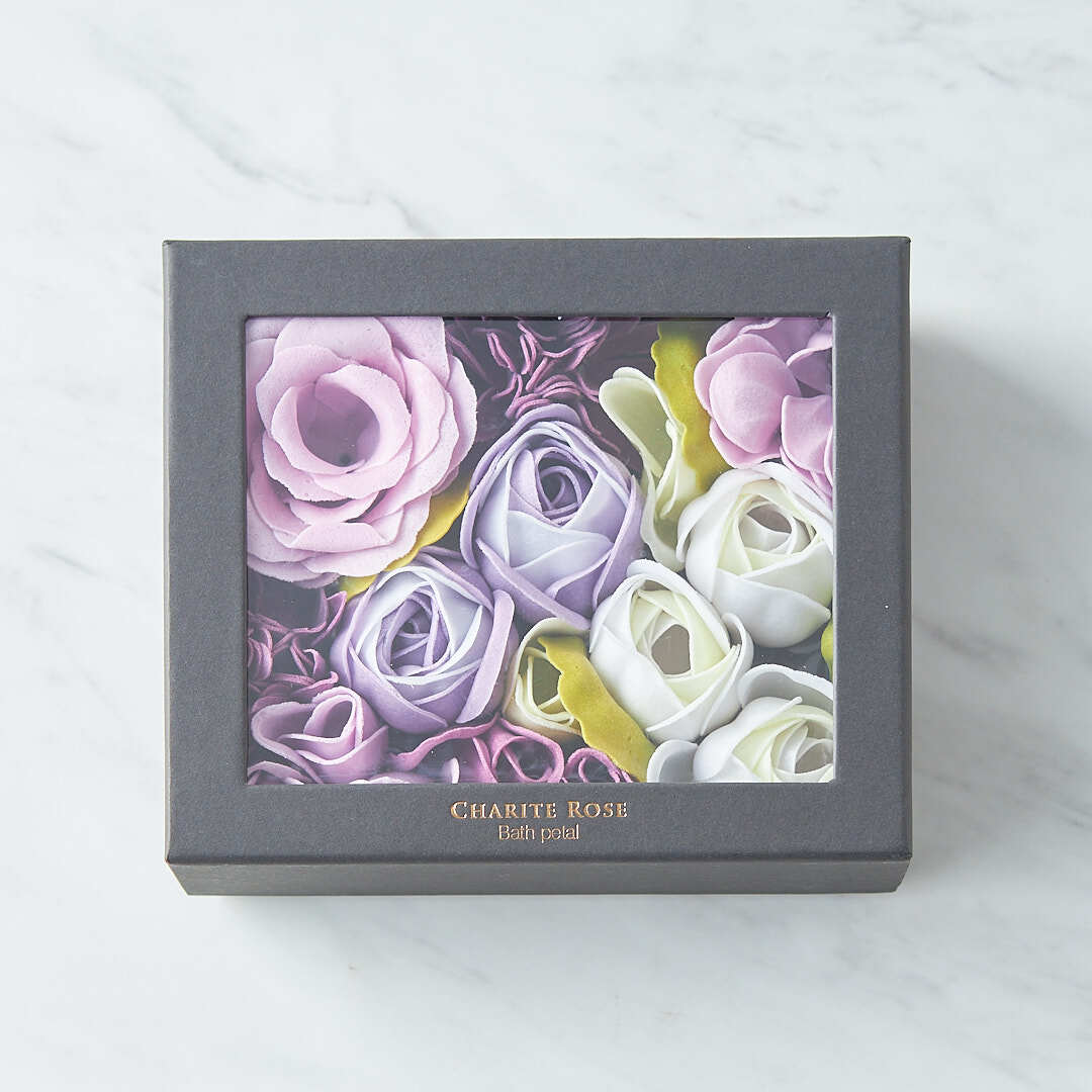 【名入れ刺繍】疲れを癒すシルクアイマスクとフラワーバスペタルセット