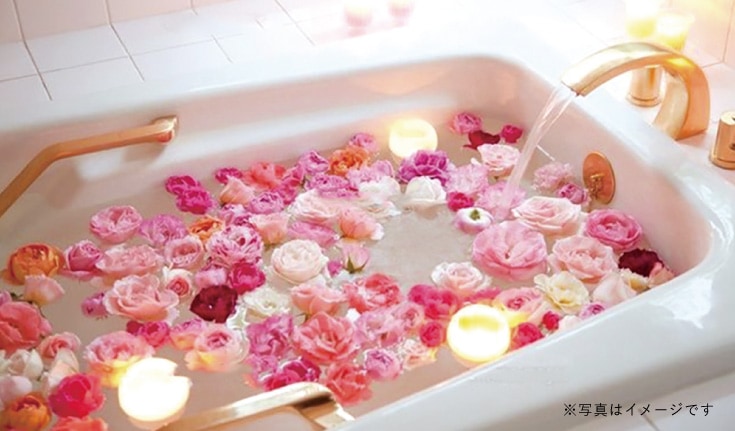 【名入れ刺繍】疲れを癒すシルクアイマスクとフラワーバスペタルセット