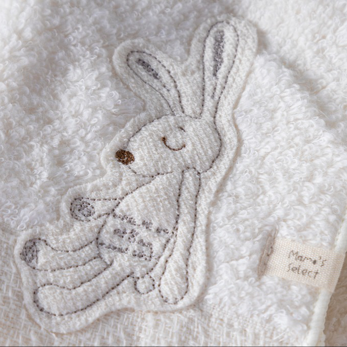 【名入れギフト】カタログギフト+フード付きバスタオルセット