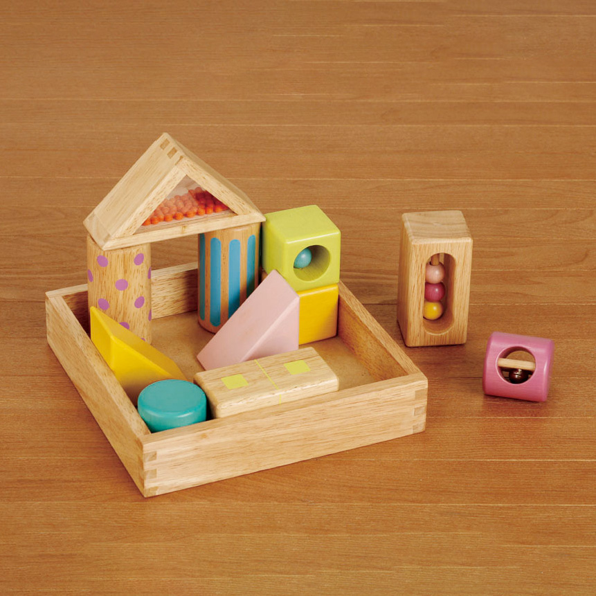 【名入れギフト】音いっぱい積み木+フード付きバスタオルセット