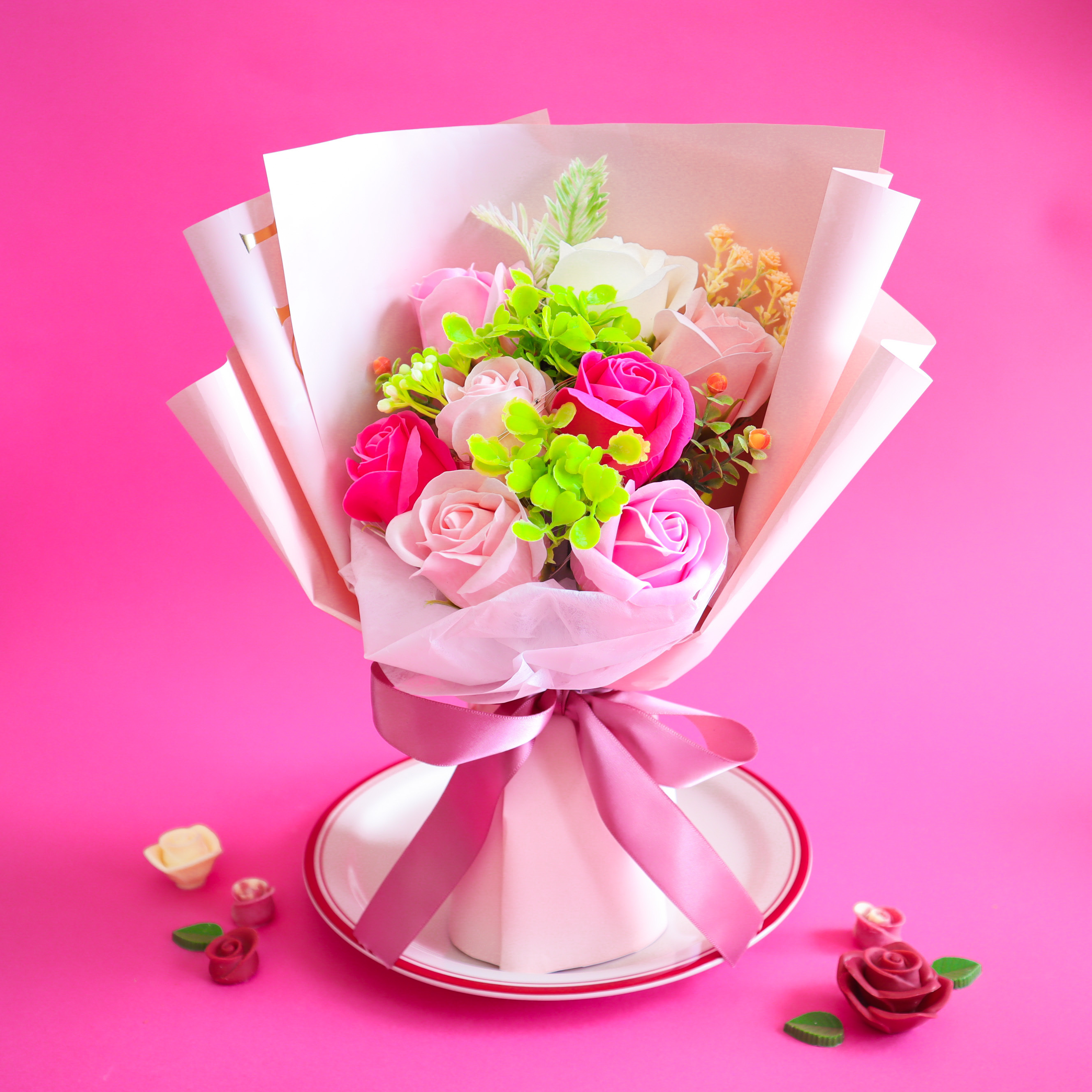 LEDエイトローズブーケ（観賞用ソープフラワー）【全4色】 | karendo