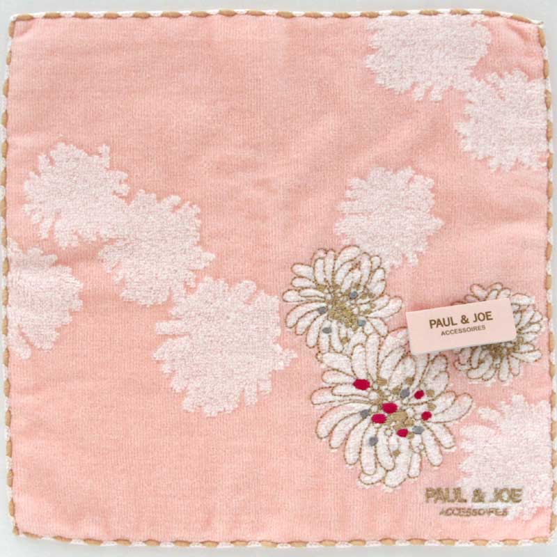 【ギフトBOX入】人気ブランドのハンカチとポーチ