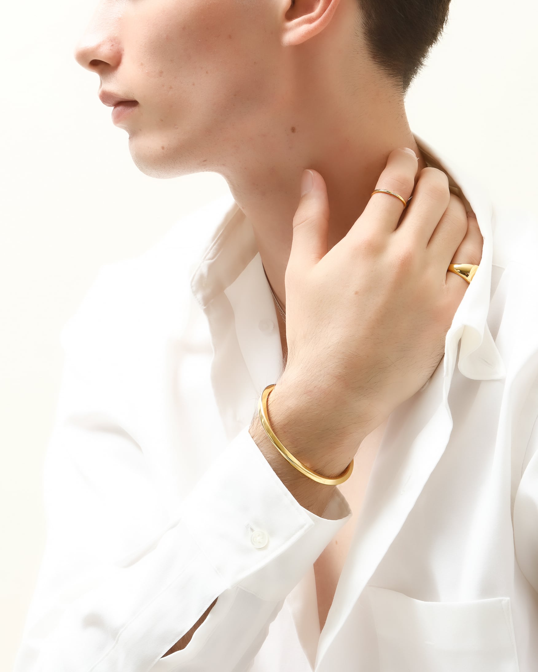 【ショッパー付】Twist bangle