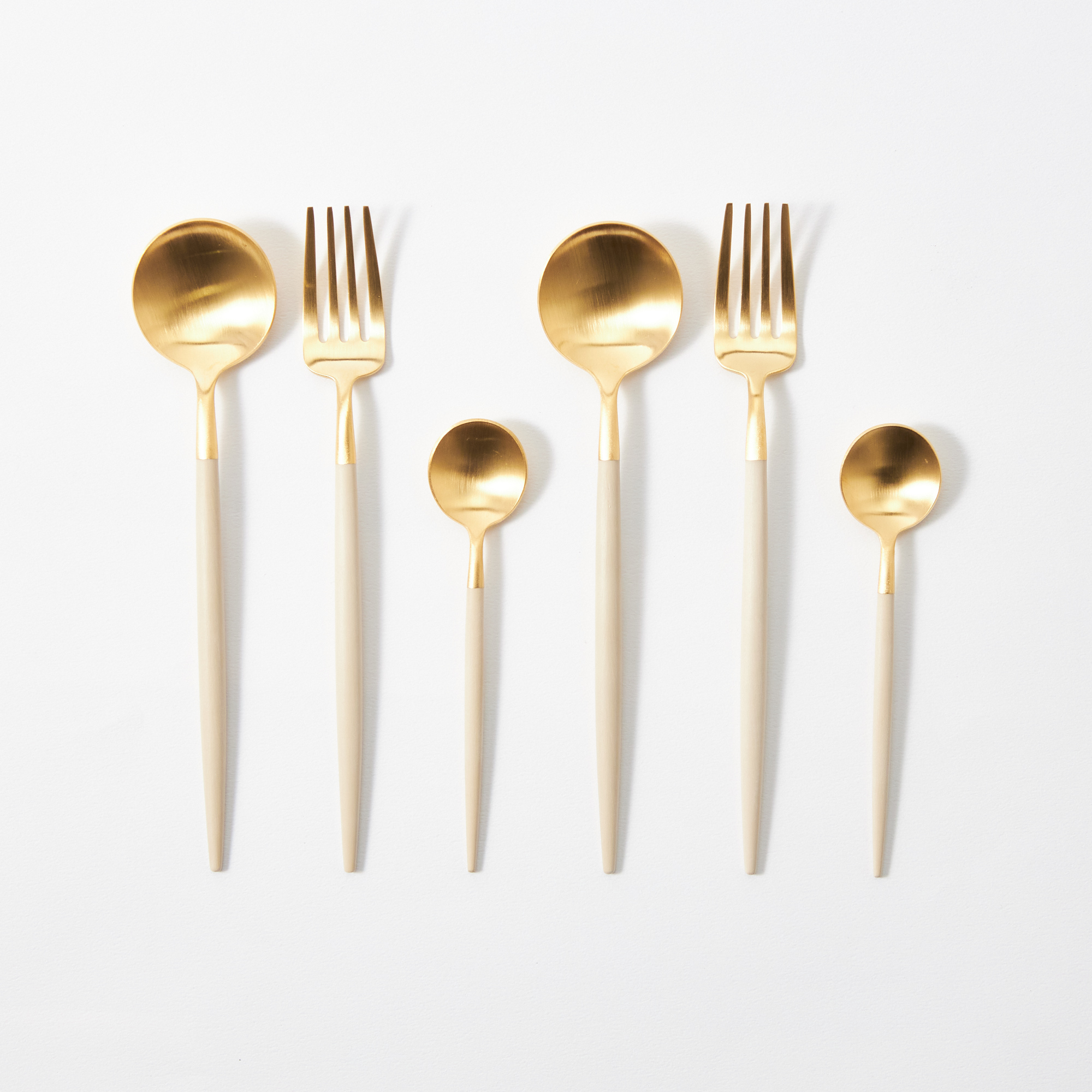 【クチポール】ゴアアイボリーxゴールド デザートペアセット