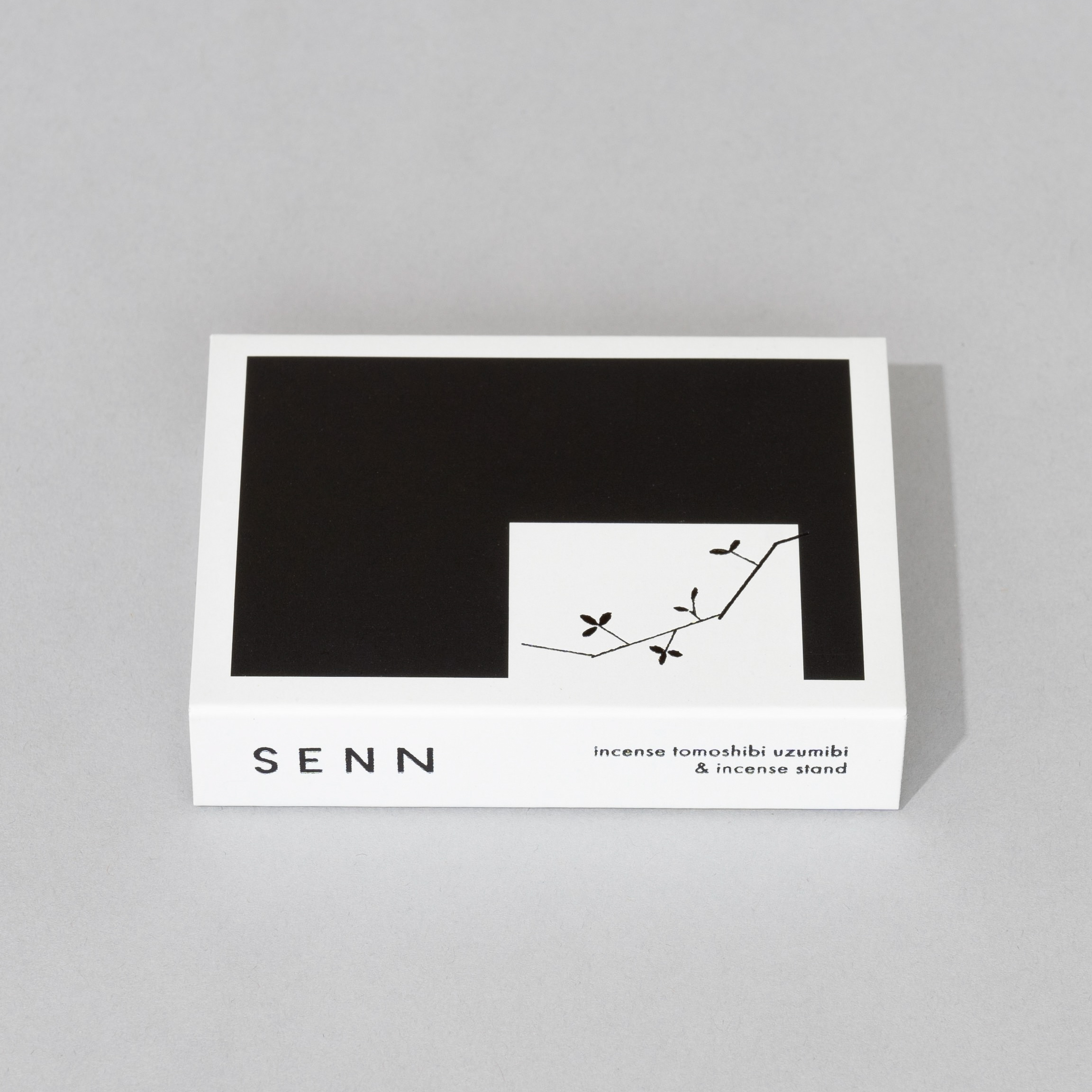 【名入れ刺繍・彼女へ1年目のおすすめ誕プレ】おうち好きの彼女へのギフト