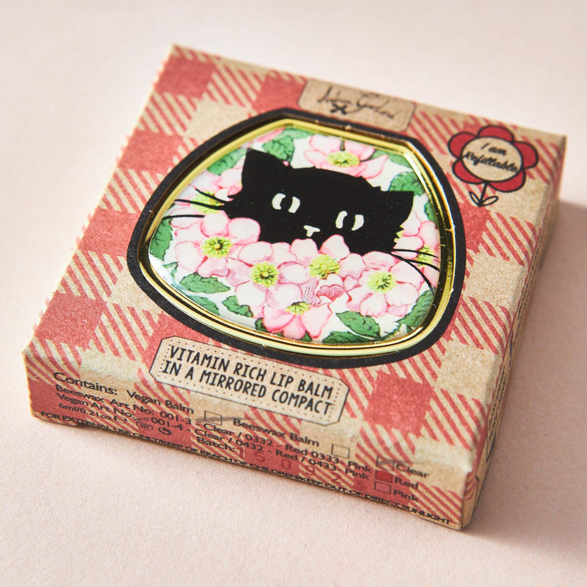 【BOX付き】ふわもこマカロンポーチとリップ＆ネイルバームセット