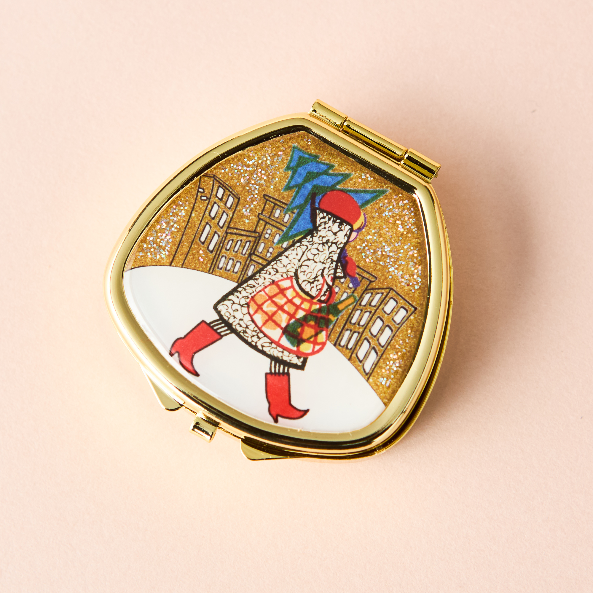 【BOX付き】ふわもこマカロンポーチとリップ＆ネイルバームセット