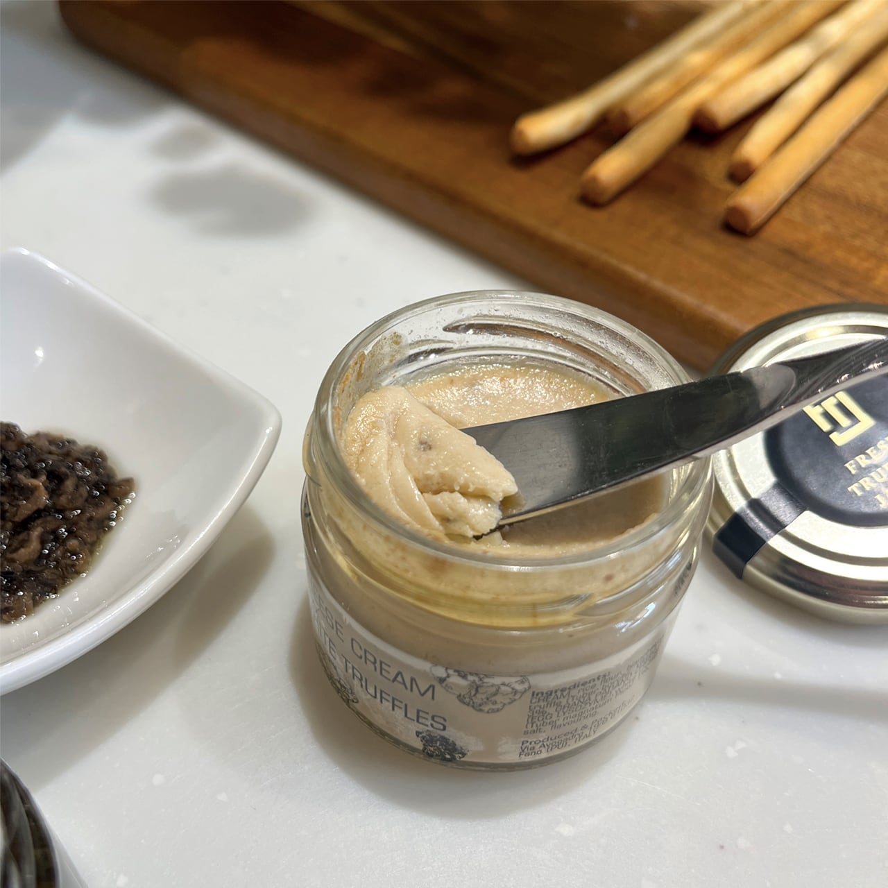 白トリュフチーズクリームと黒トリュフポルチーニディップのセット【ギフト箱入り】