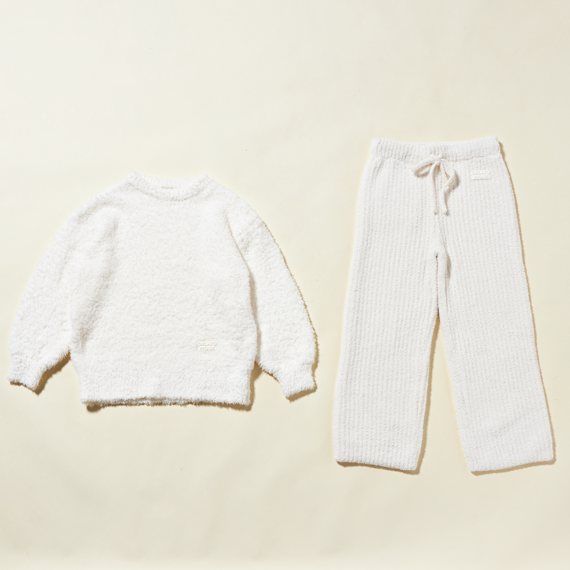 【WOMEN】ジェラートプルオーバー＆パウダーリブロングパンツセット