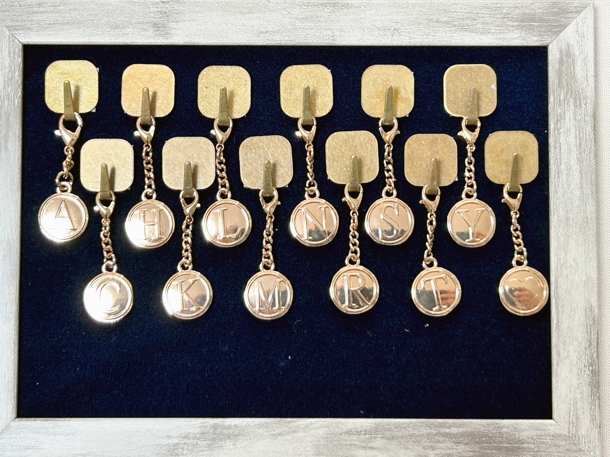 アルファベットチャーム♡（ゴールド)15個で580円 ファッション