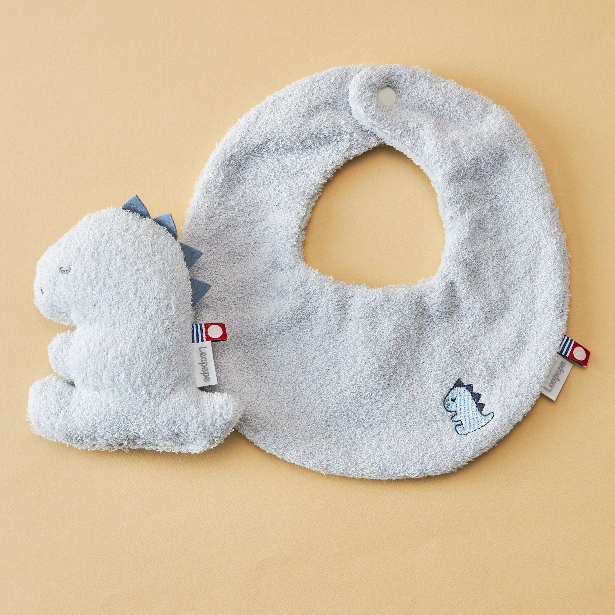 【名入れギフト】今治タオル スタイ&ラトルセット