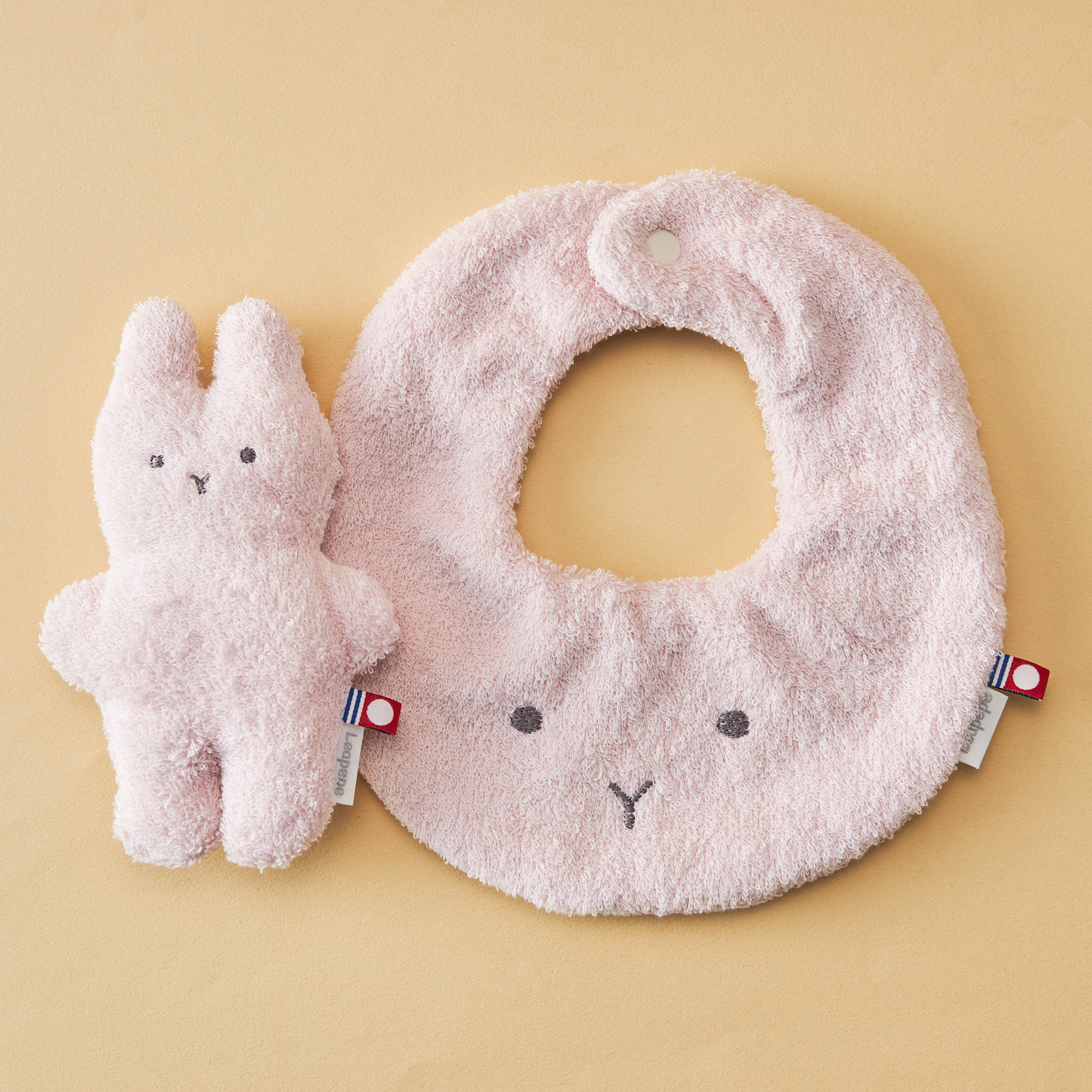 【名入れギフト】今治タオル スタイ&ラトルセット