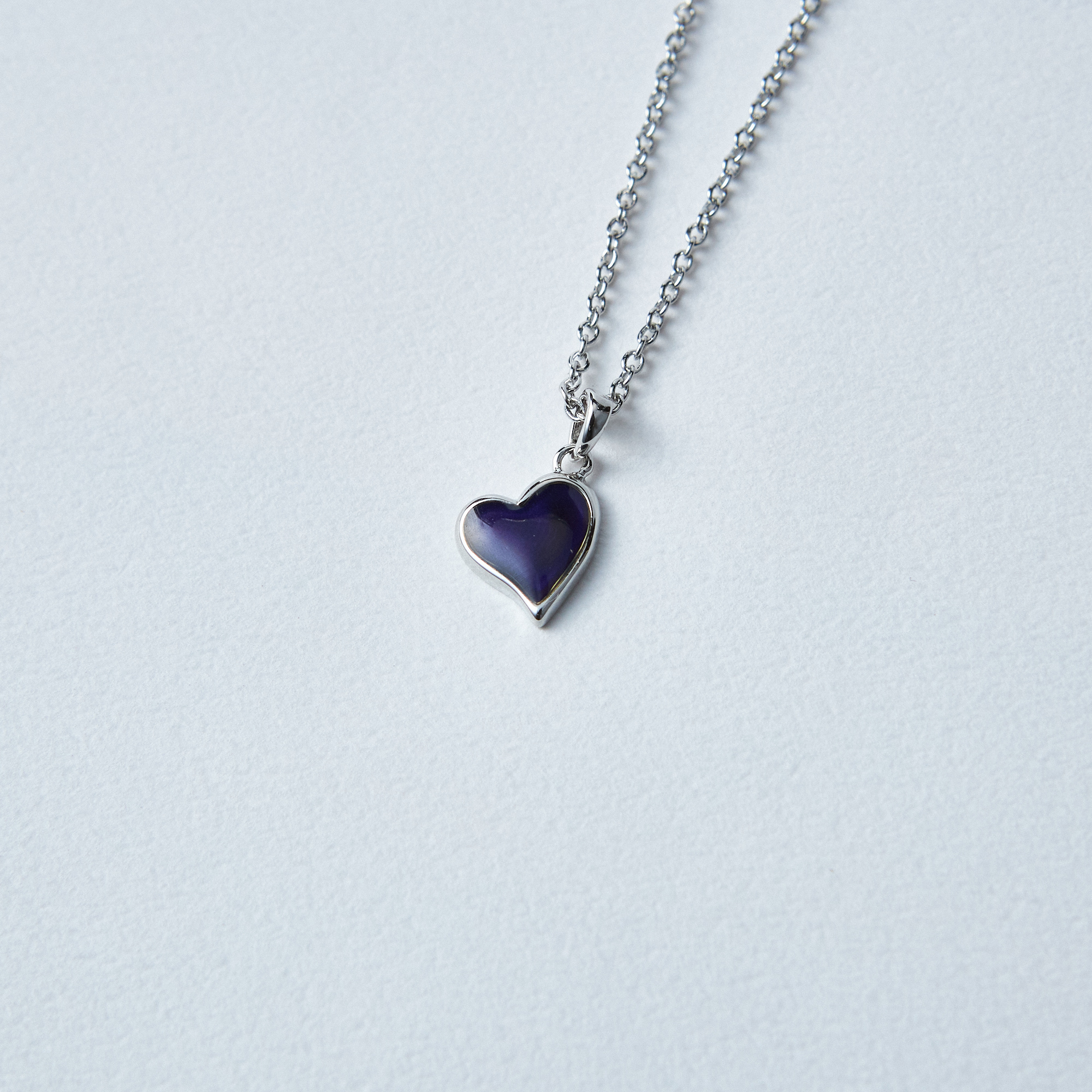 【名入れギフト】温度で色が変わるネックレス&部屋を飾るバルーンセット