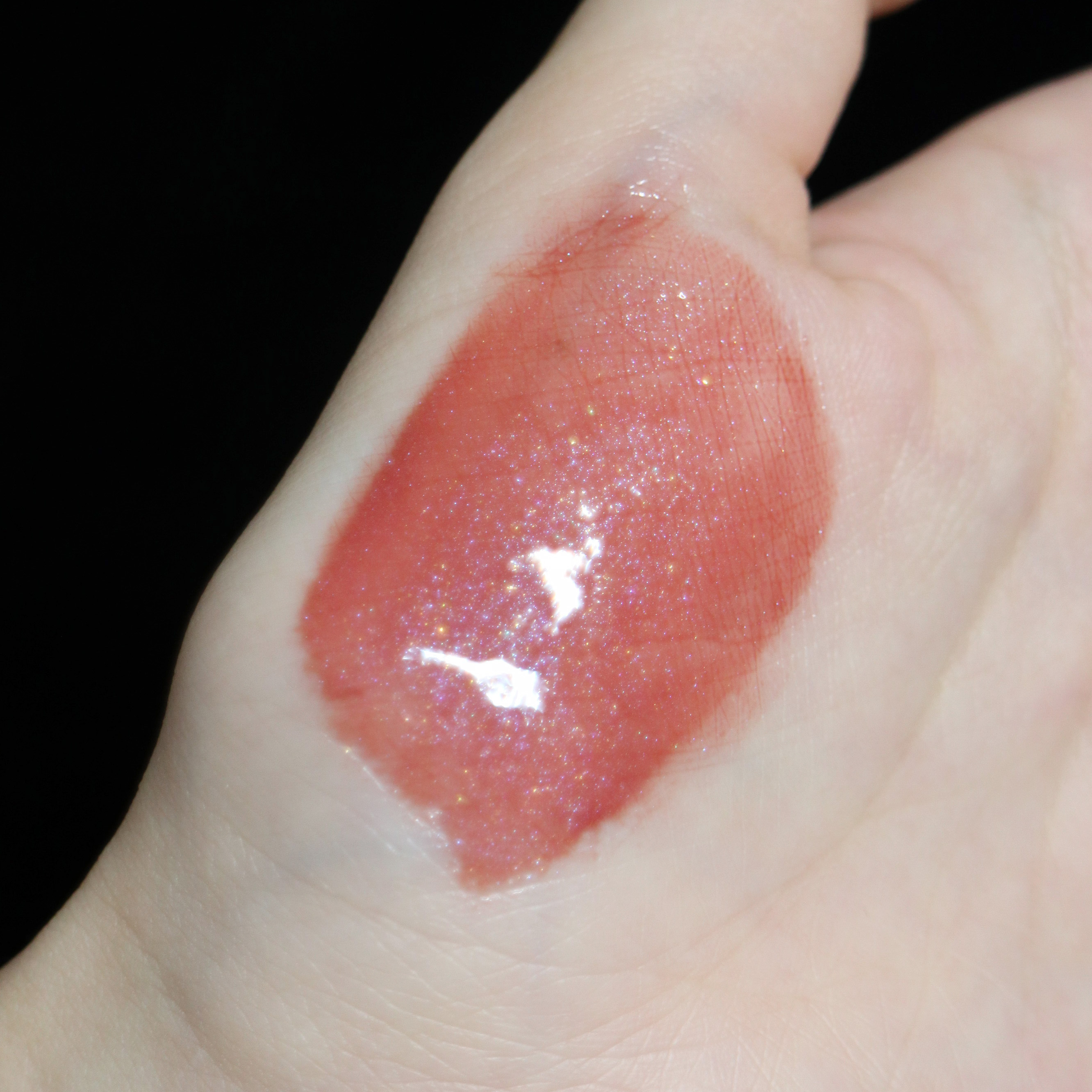 グロウリップス