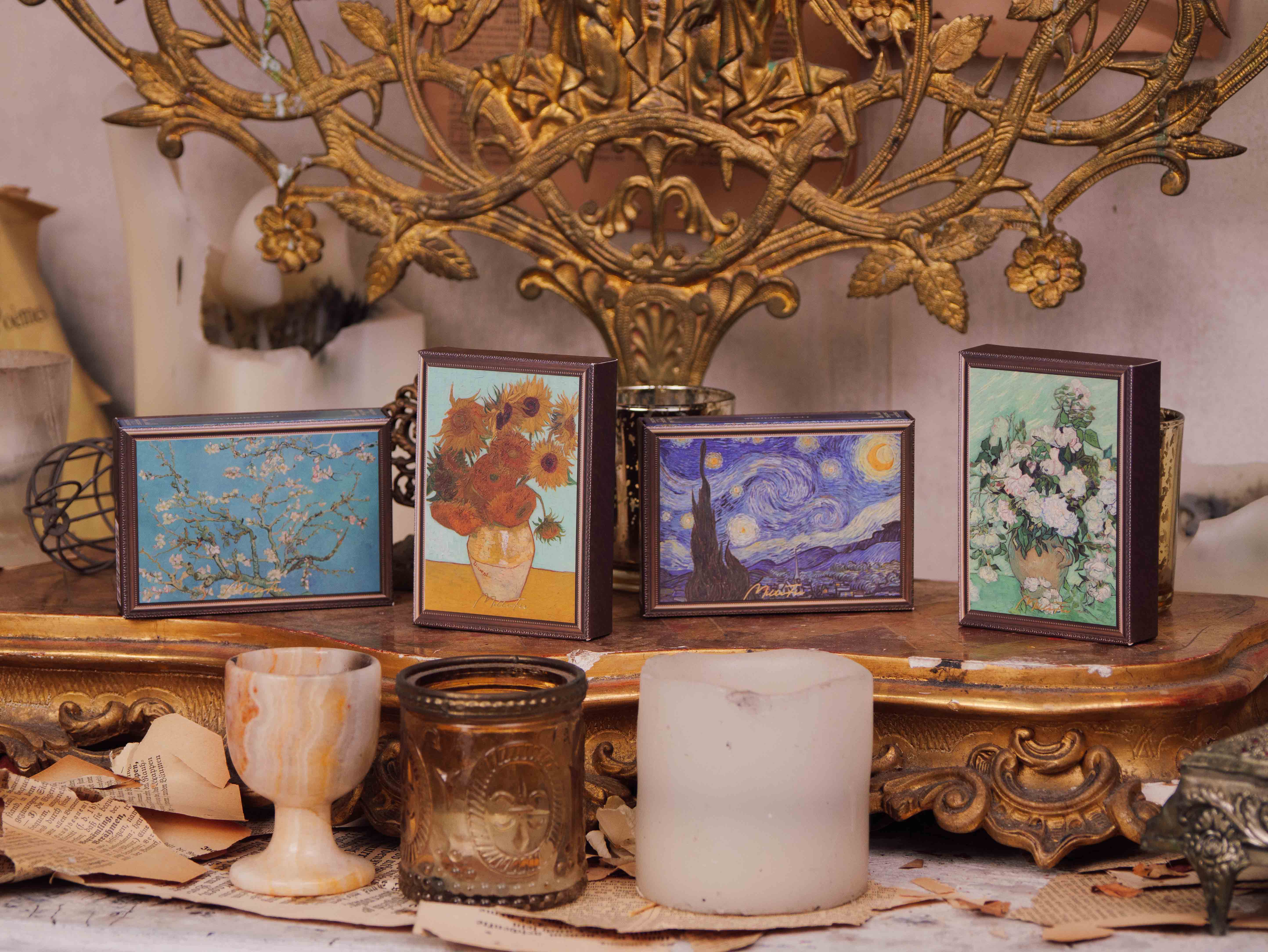 絵画アイシャドウパレット　ゴッホコンプリートボックス