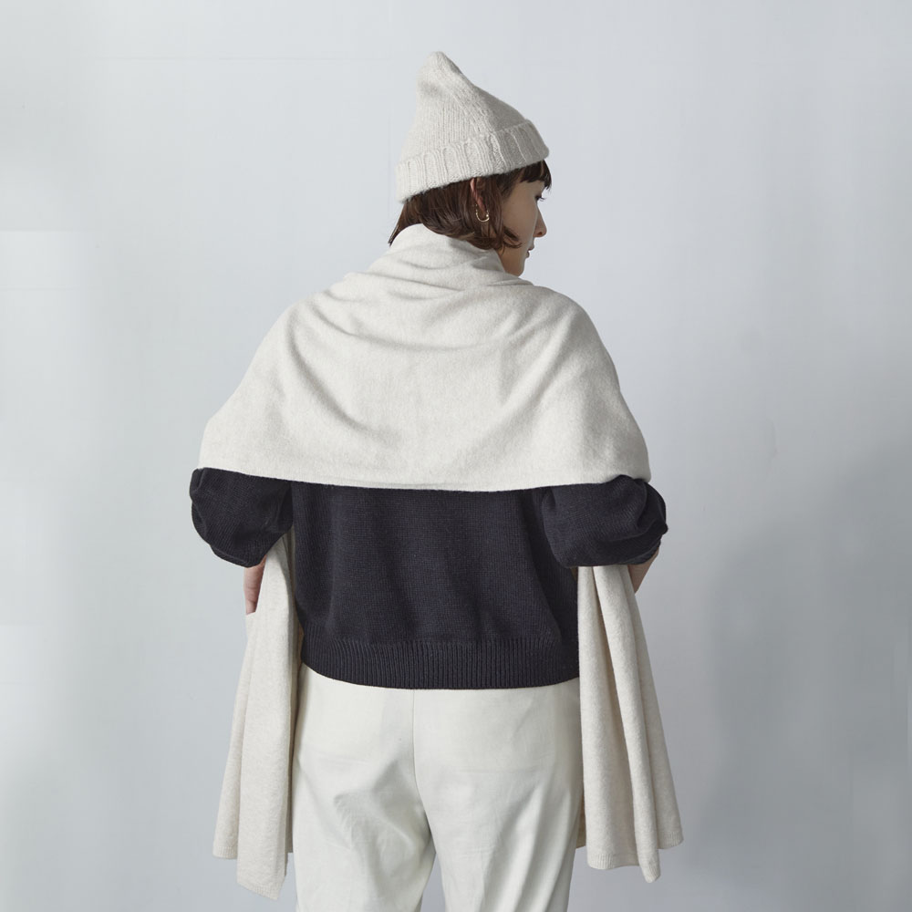 リューズニット 軽くてやわらかいスフレのようなポケットショール