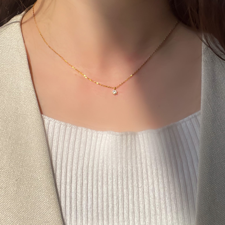 drop necklace