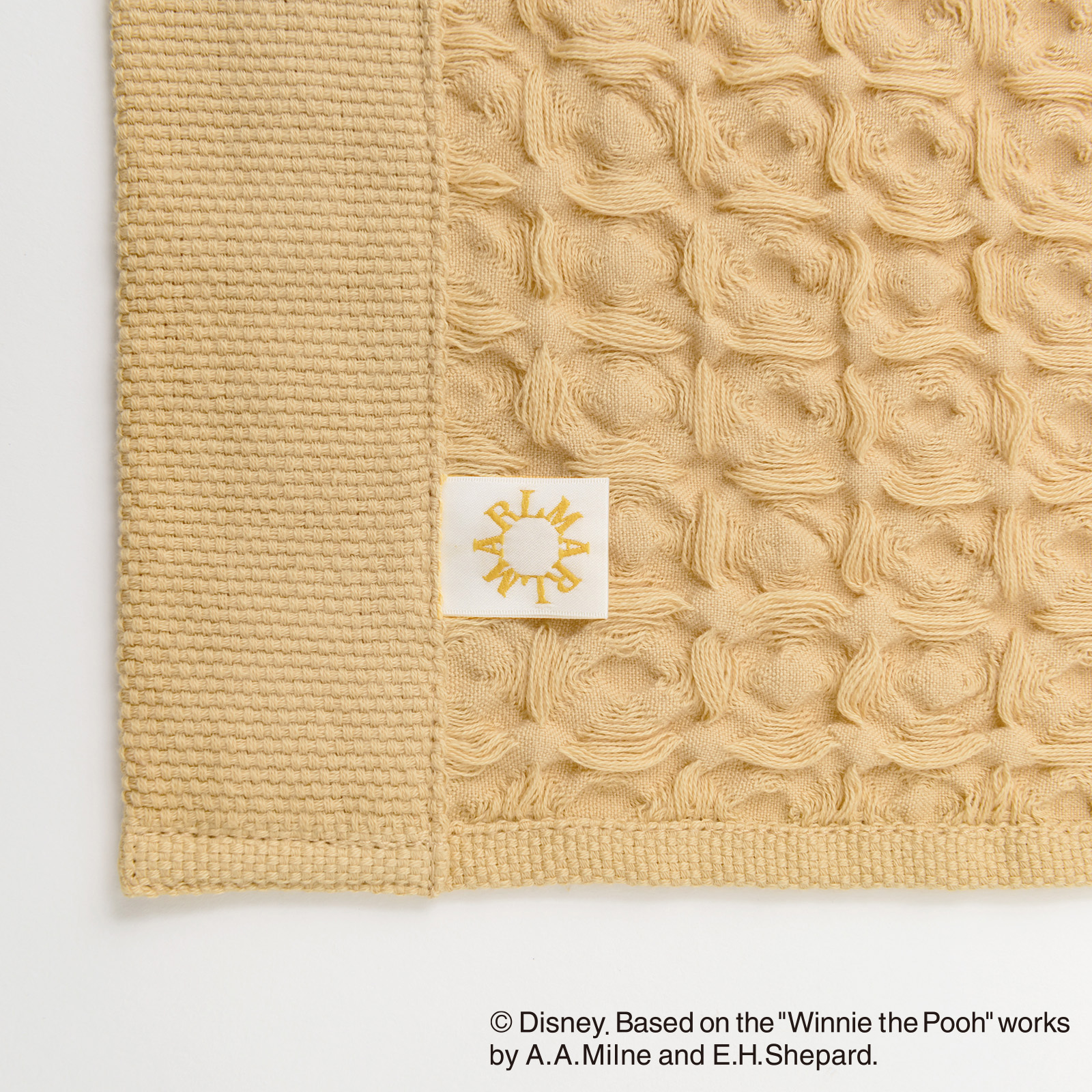 Winnie the pooh / 5 hooded towel